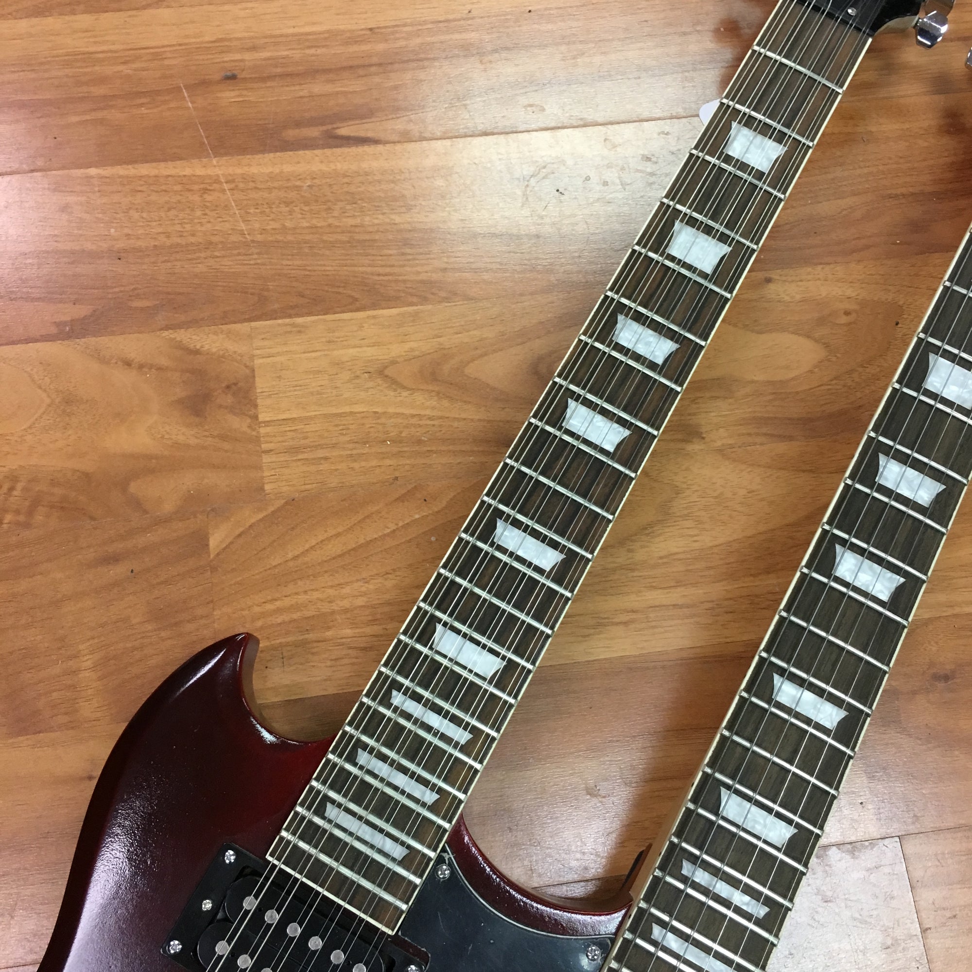 Double Neck Guitar 6/12 Unknown Make