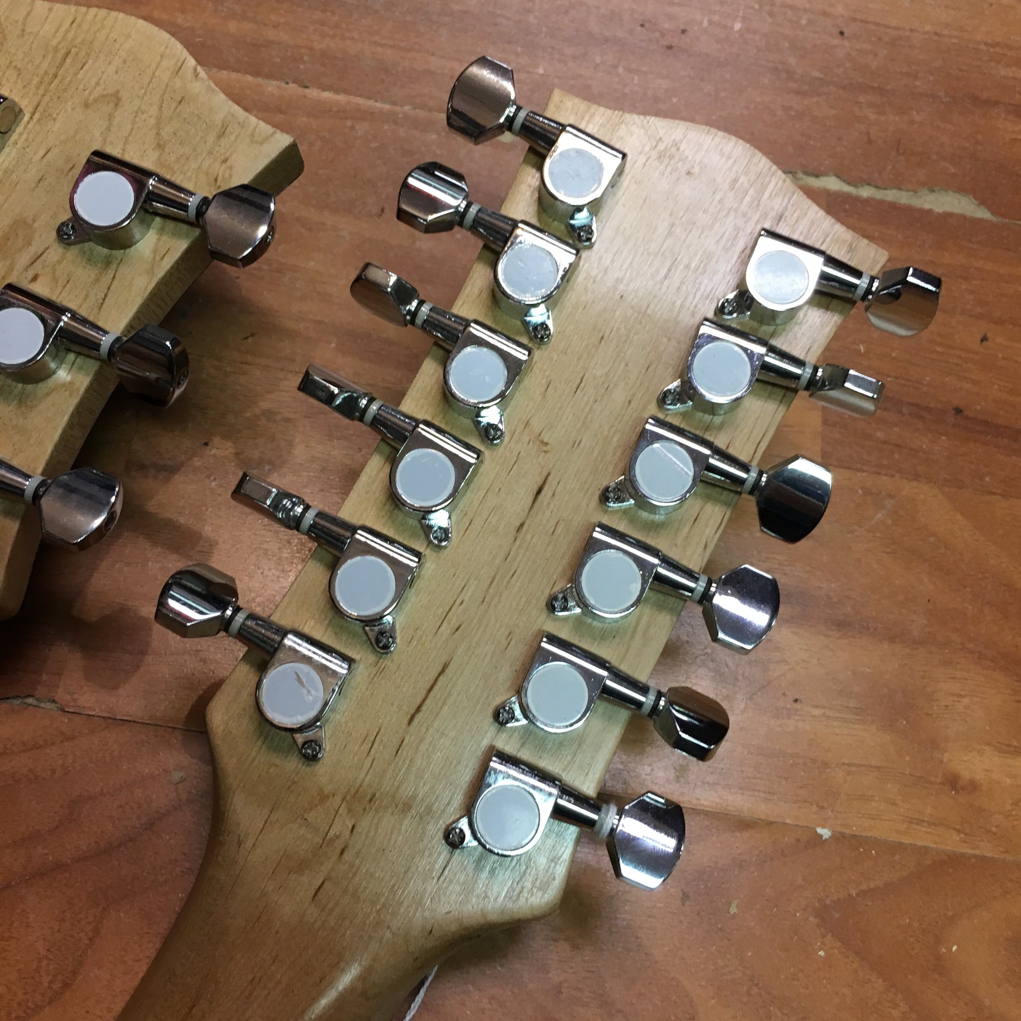 Double Neck Guitar 6/12 Unknown Make
