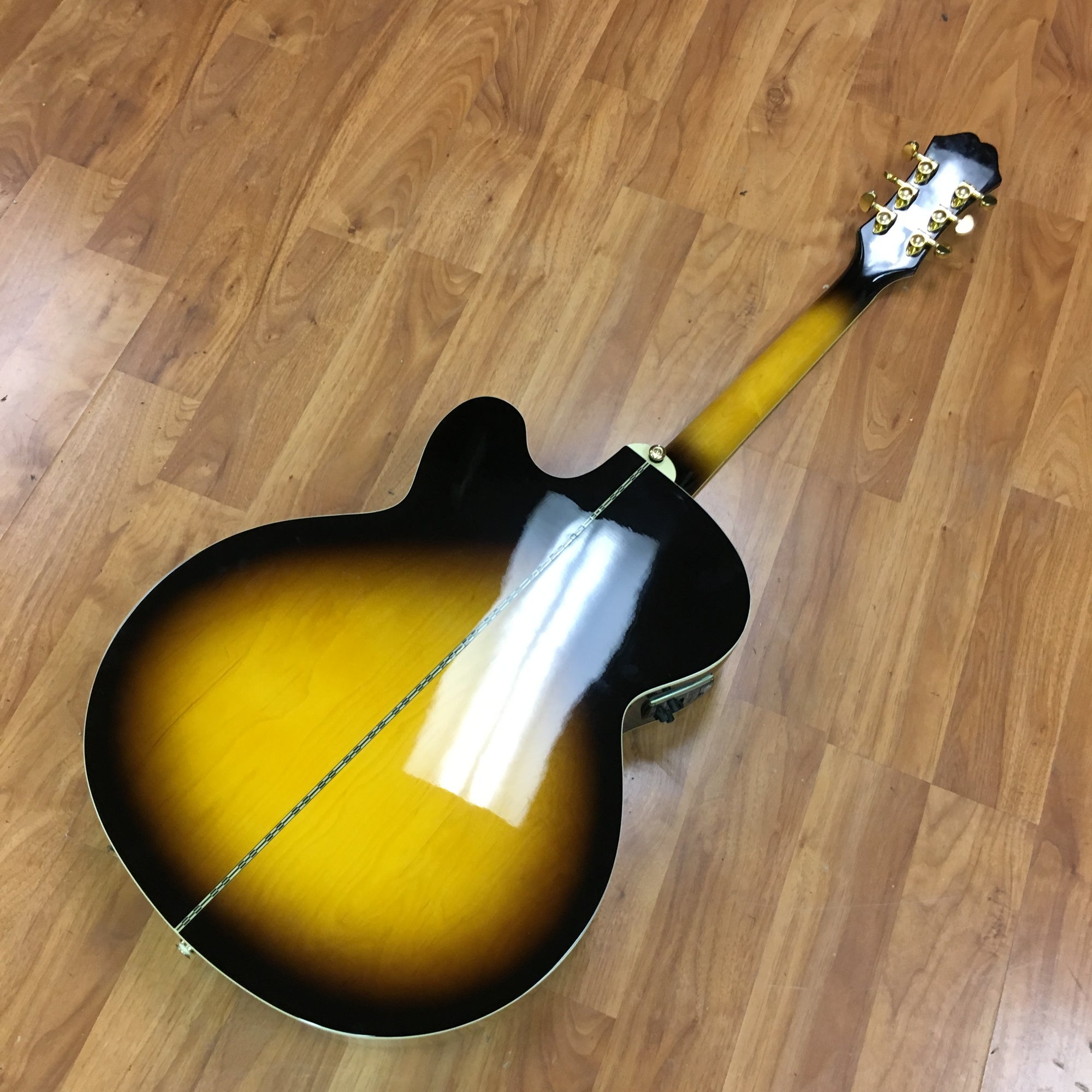 Epiphone EJ-200SCE Acoustic Electric Guitar w/ Case