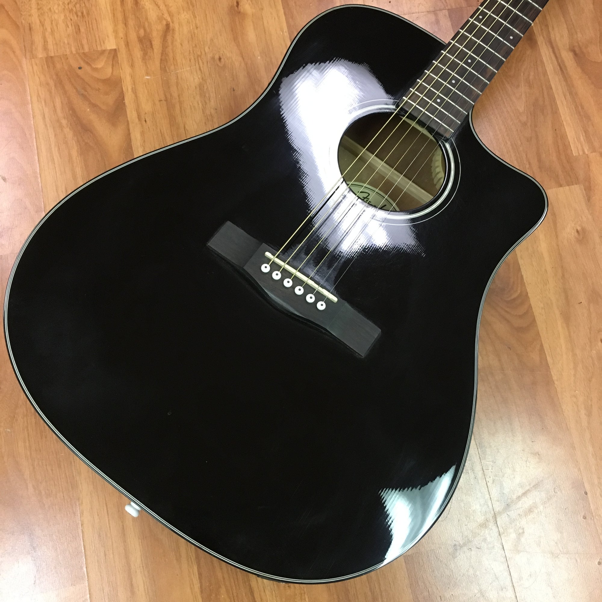 Fender ACOUSTICS FISHMAN CD60CE BLK 中古 Fender ACOUSTICS FISHMAN