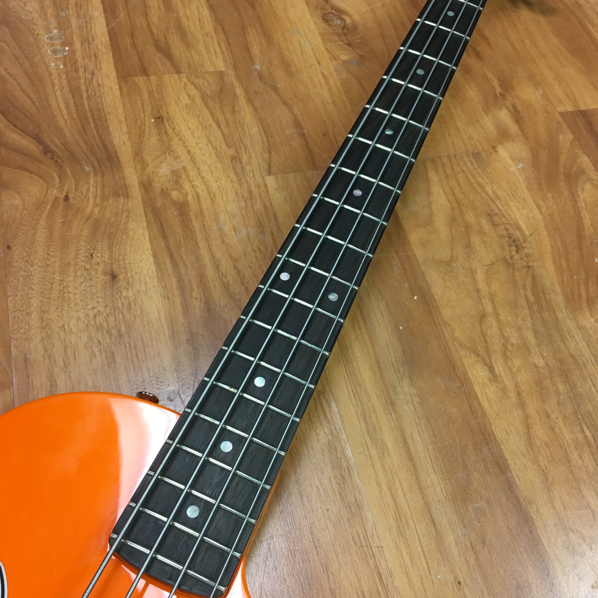 Orange O Bass Guitar - Evolution Music Orange O Bass Guitar - Evolution Music