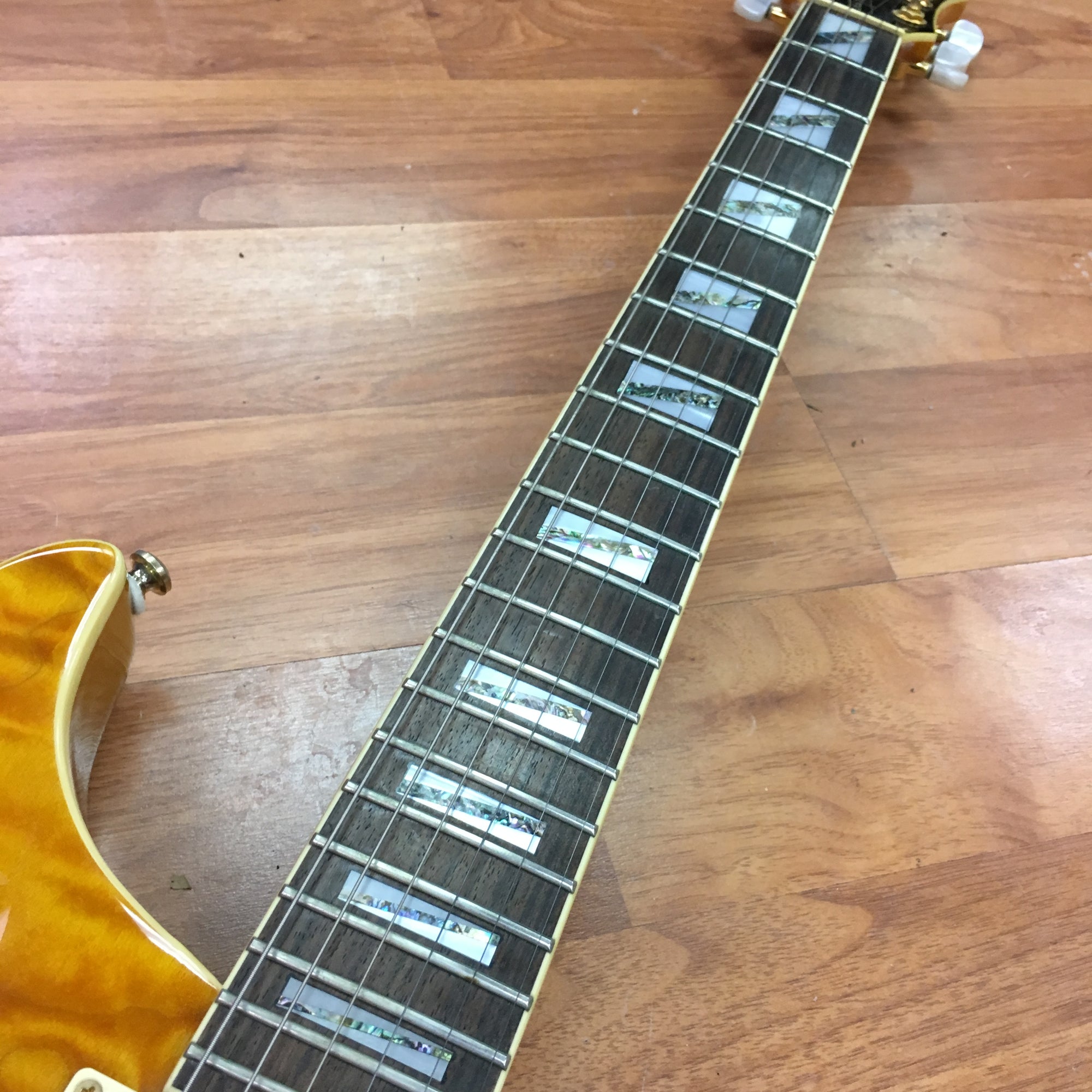 Cort "Matt Guitar Murphy" MGM-2672 Guitar