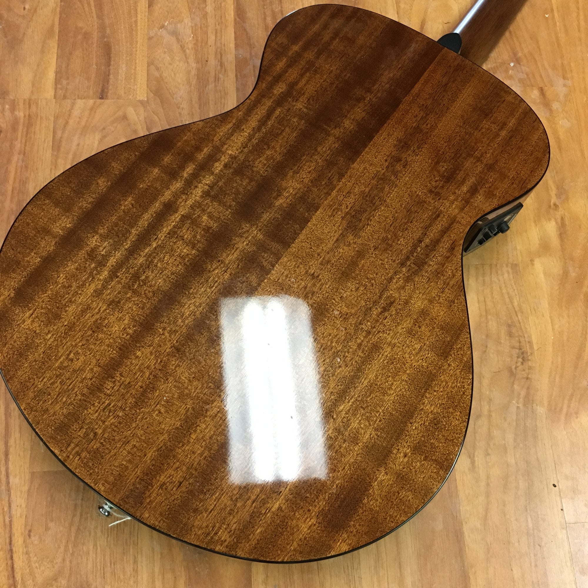 Breedlove Pursuit Concert Mahogany Acoustic Electric
