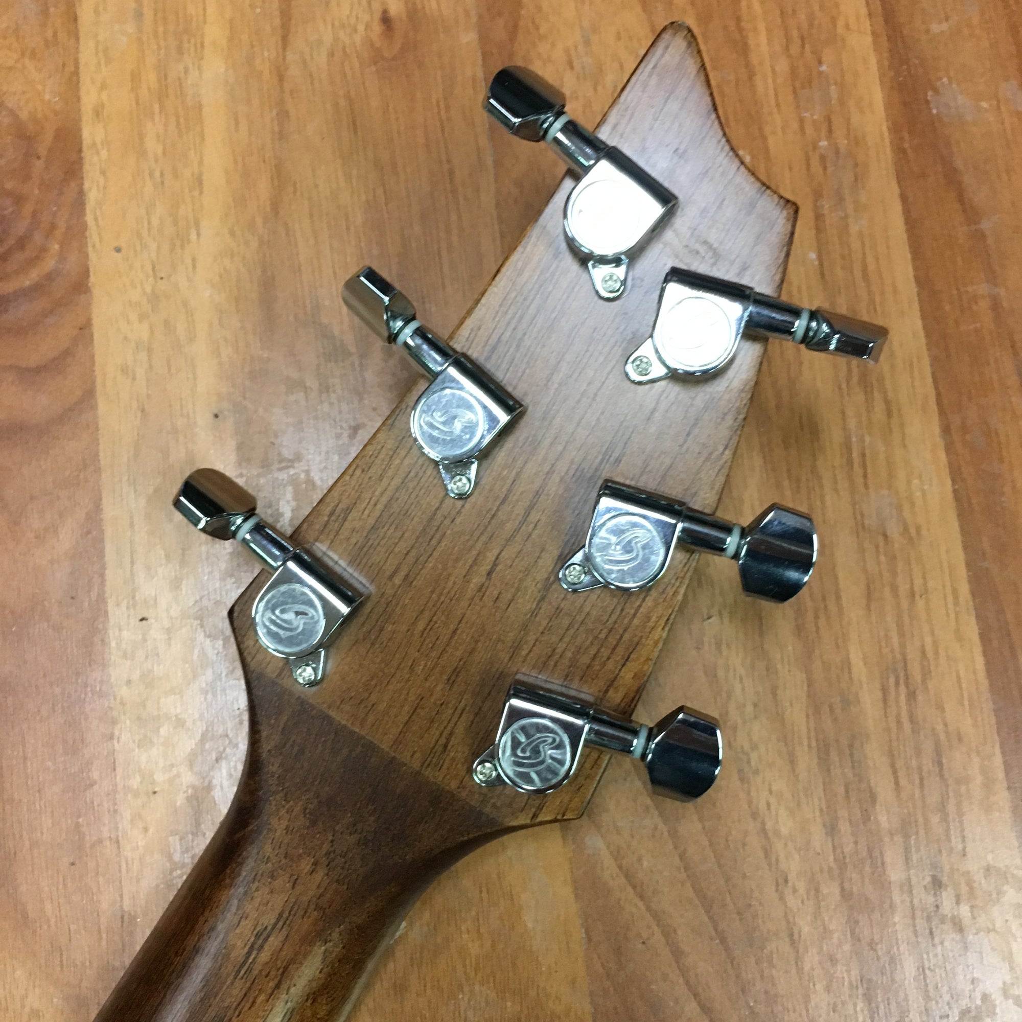 Breedlove Pursuit Concert Mahogany Acoustic Electric