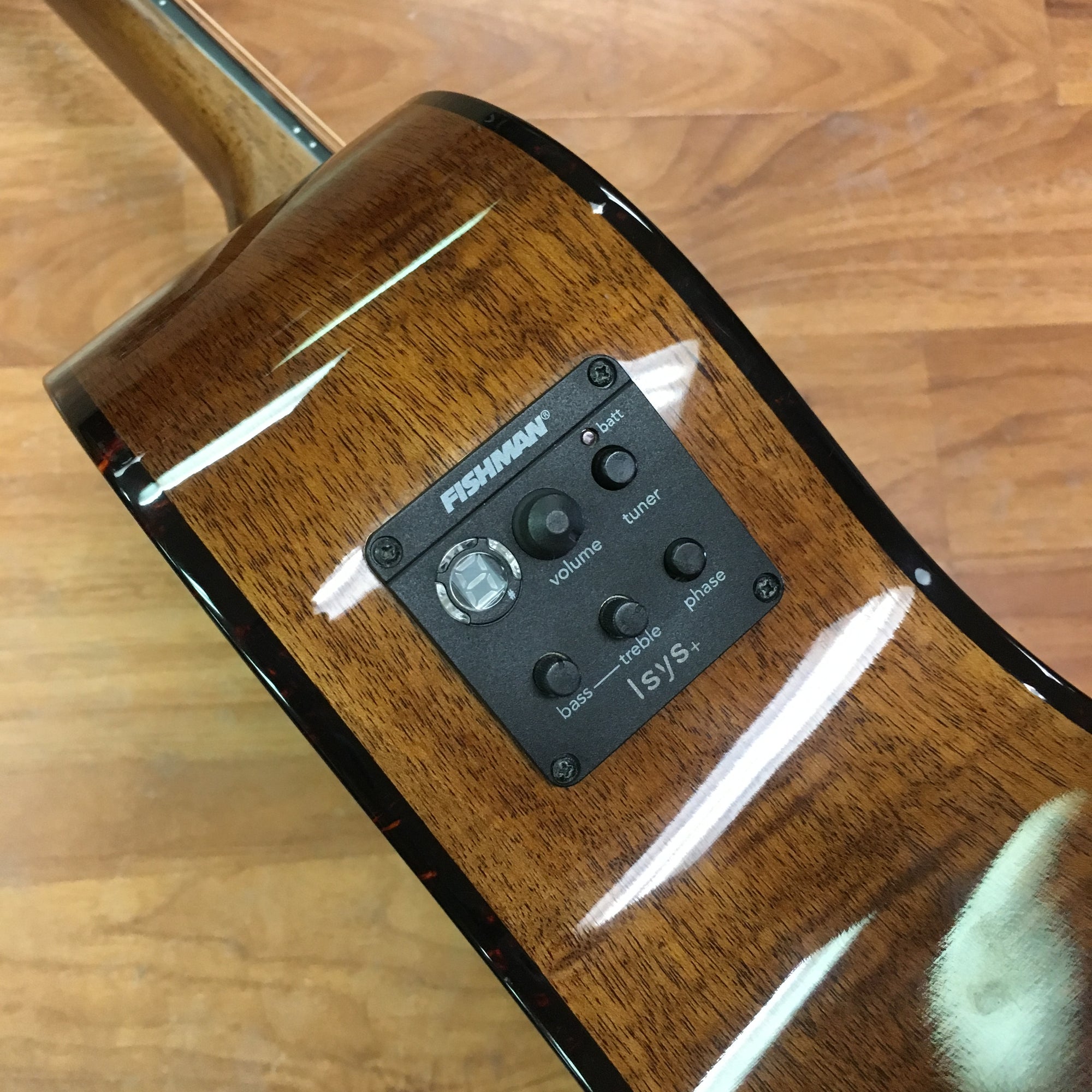 Breedlove Pursuit Concert Mahogany Acoustic Electric