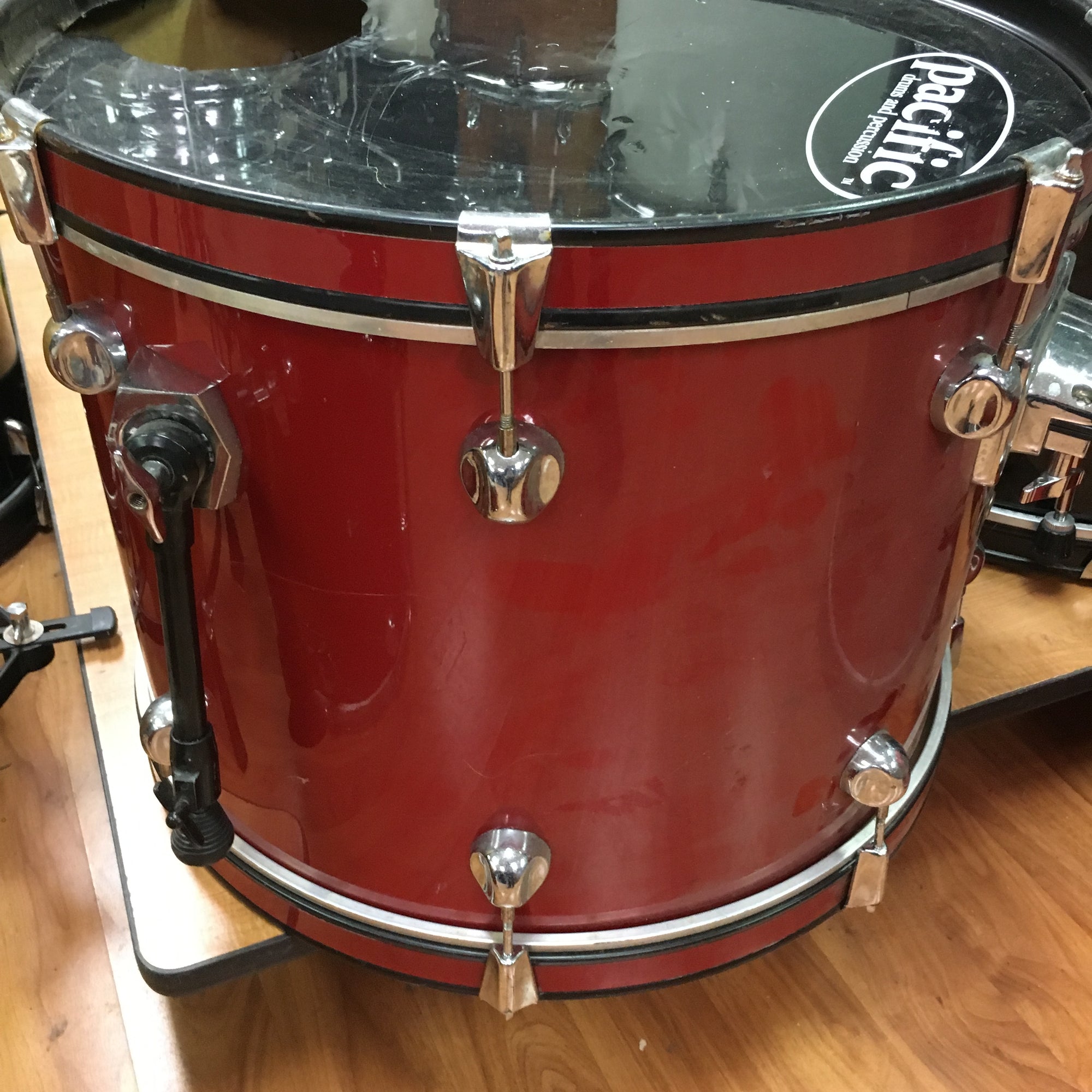 Peavey 4pc Drum Set