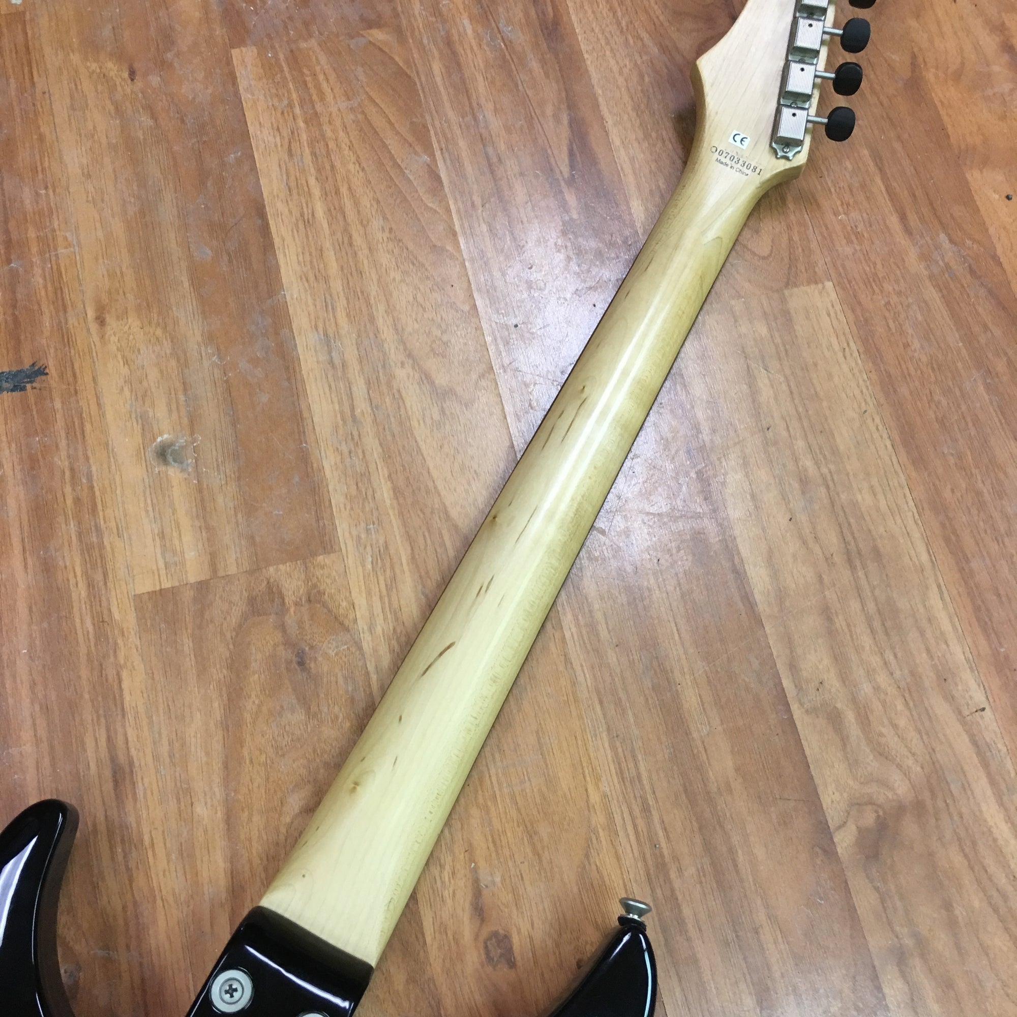 Luna Phoenix Electric Guitar