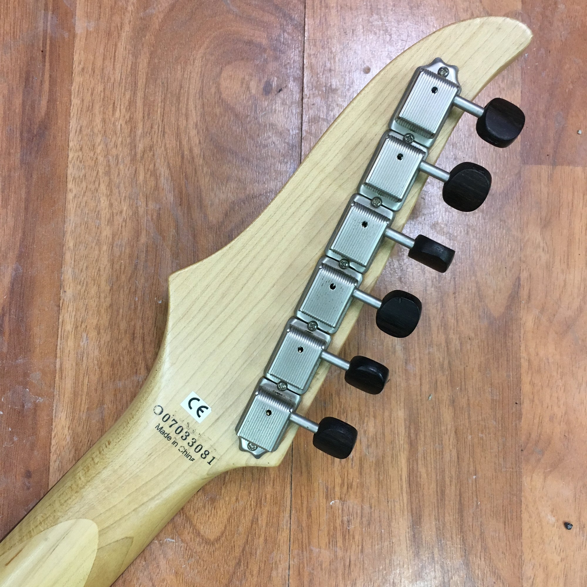 Luna Phoenix Electric Guitar