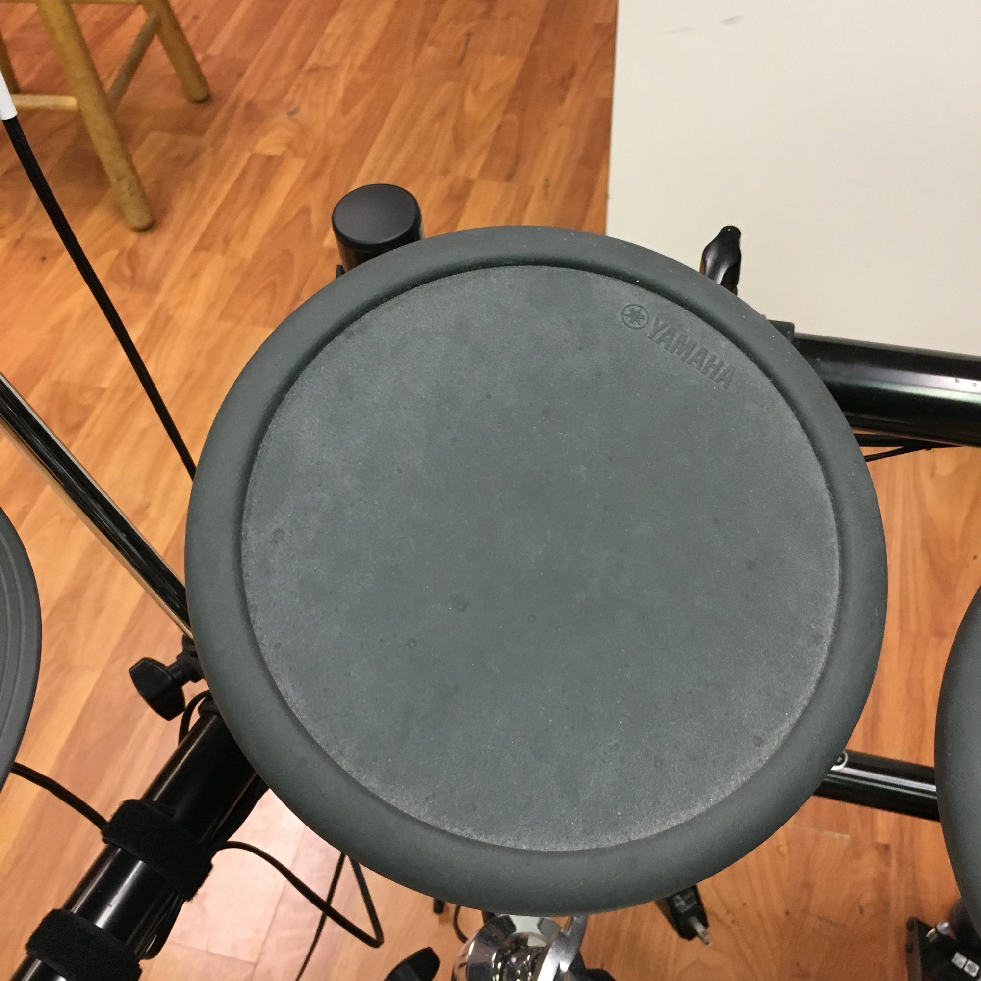 Yamaha DTX-502 Electronic Kit w/ Kick Pedal