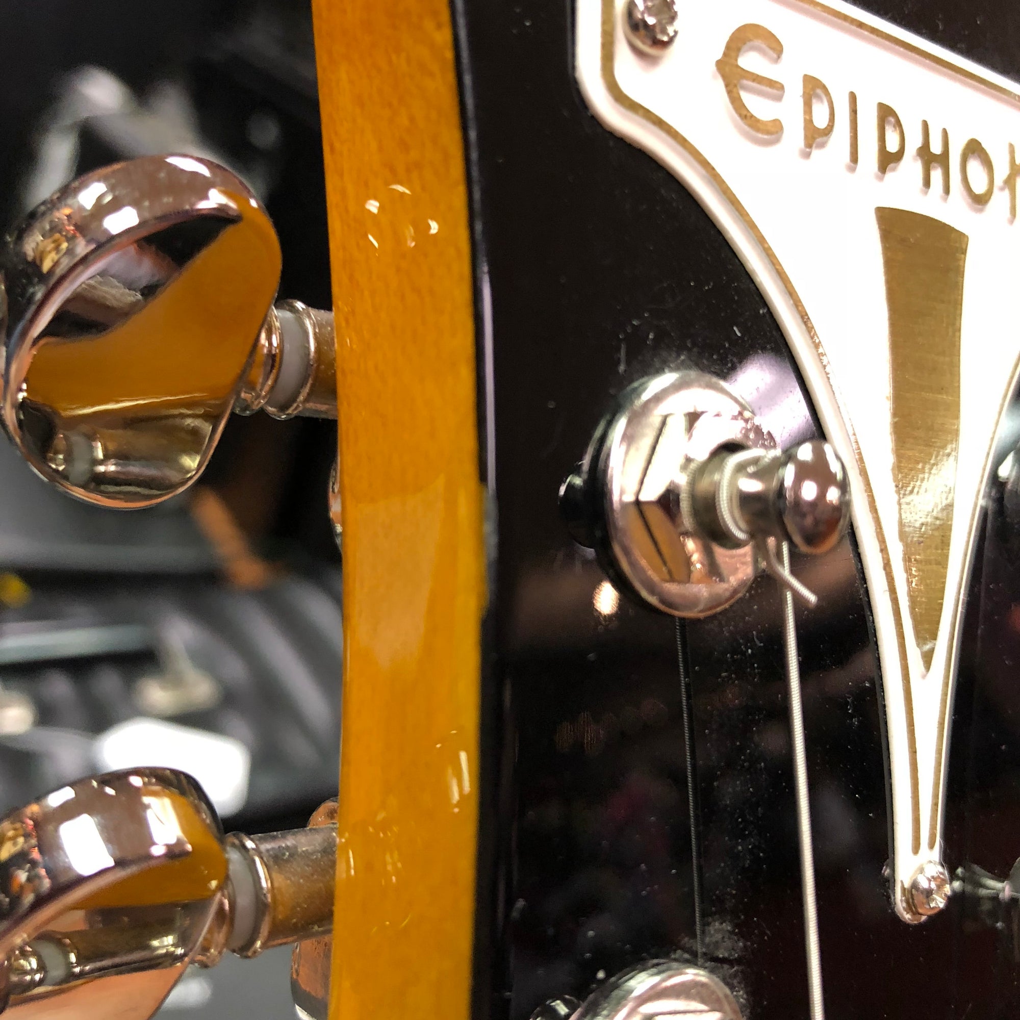 Epiphone Wildkat Hollow Body Electric Guitar