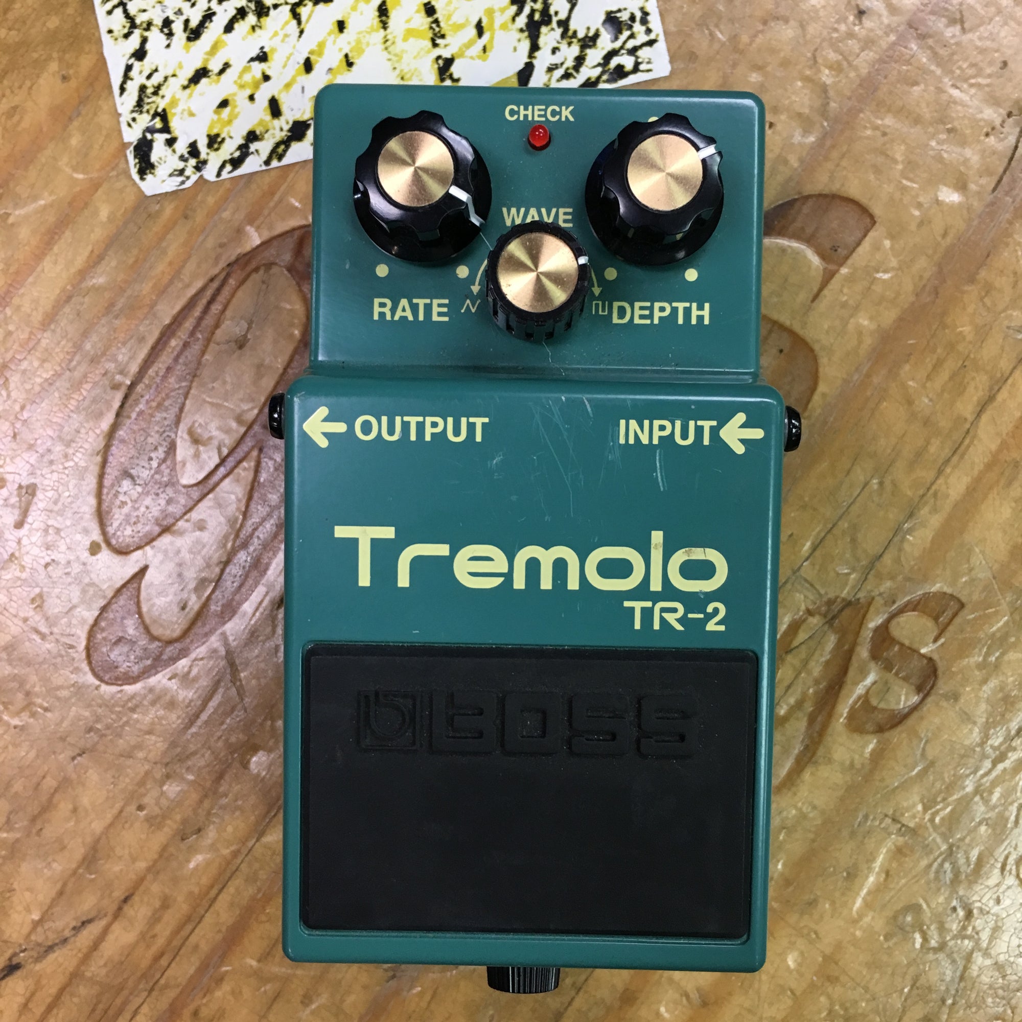Boss TR-2 Tremolo Pedal - Evolution Music