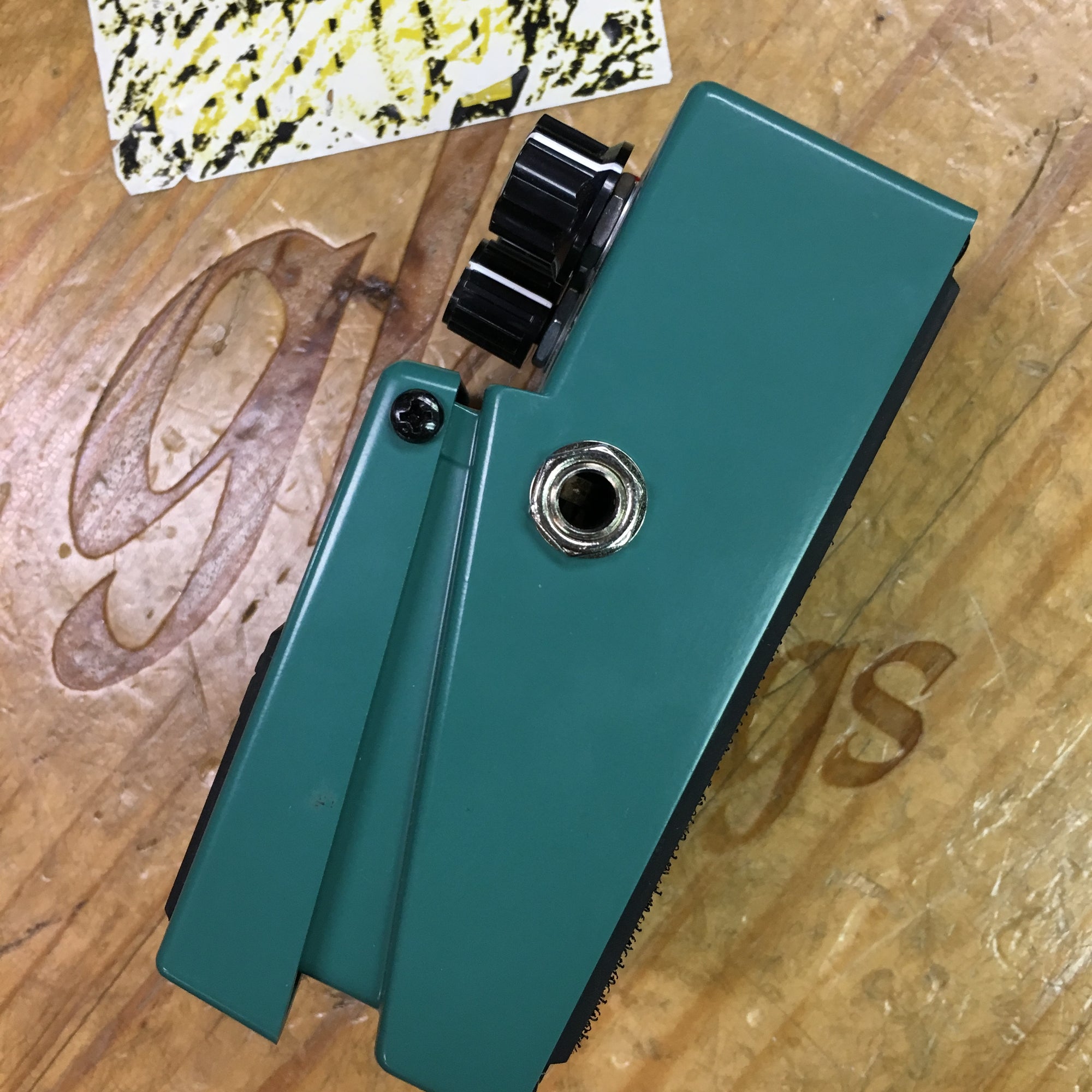 Boss TR-2 Tremolo Pedal