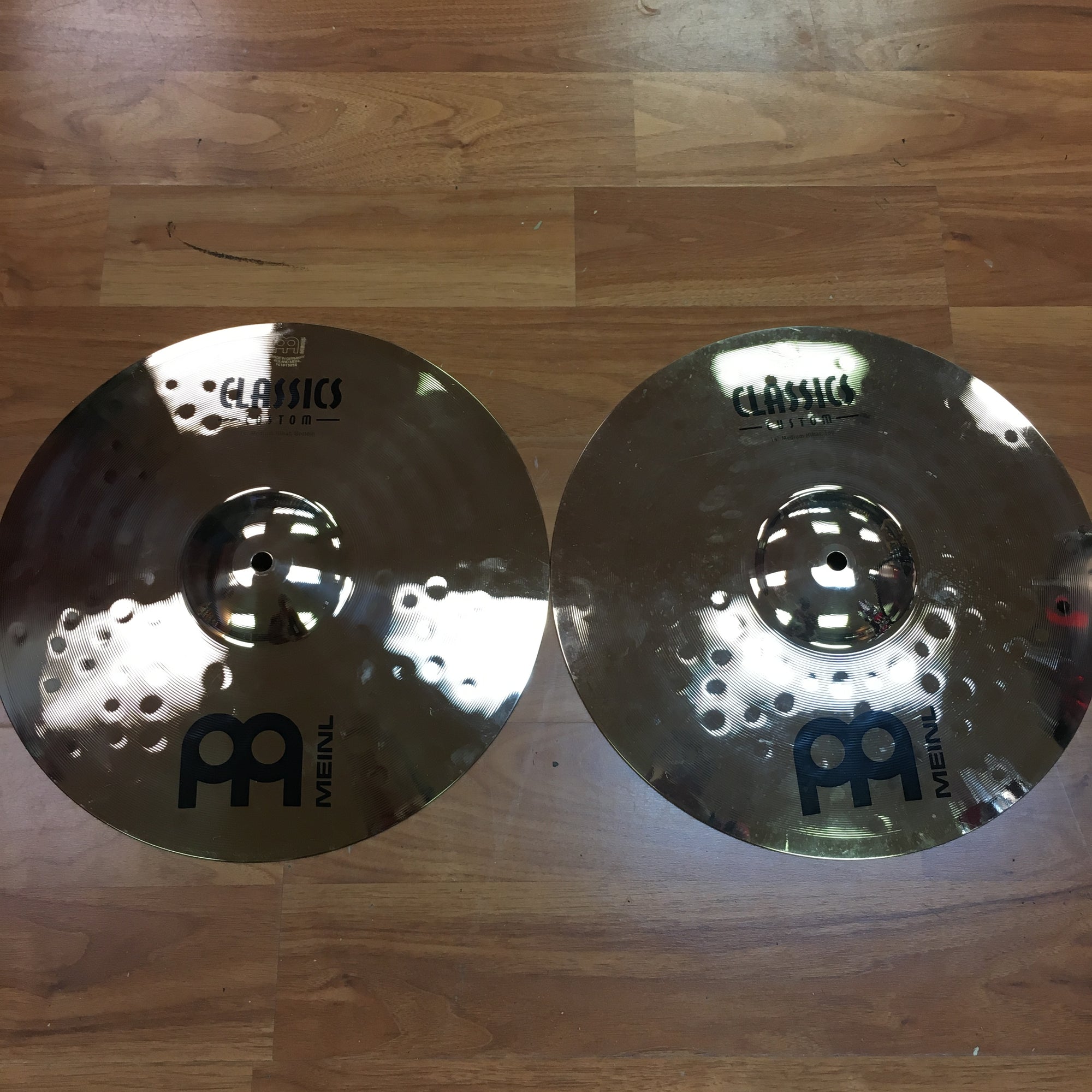Meinl 14" Classic Custom Medium Hi Hats
