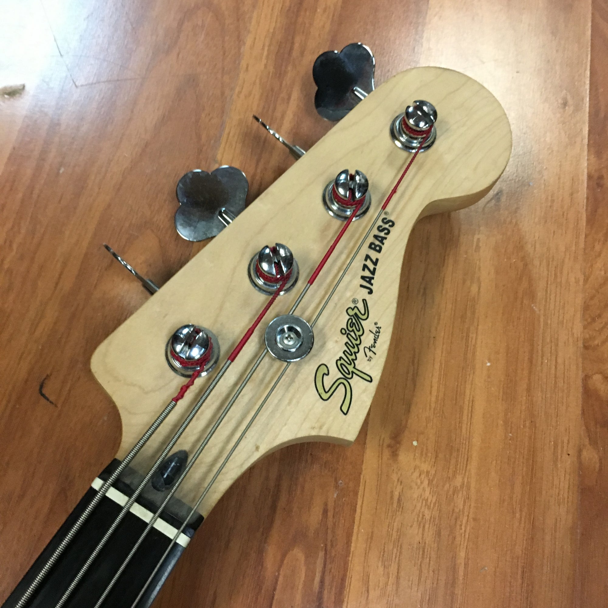 10439 Squier Fretless Jazz Bass | eBay