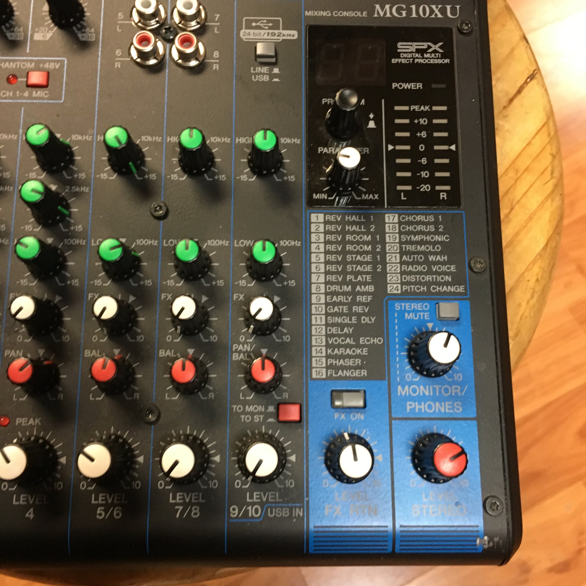Yamaha MG10XU 10 Channel USB Mixer w/ PS - Evolution Music Yamaha MG10XU 10 Channel USB Mixer w/ PS - Evolution Music