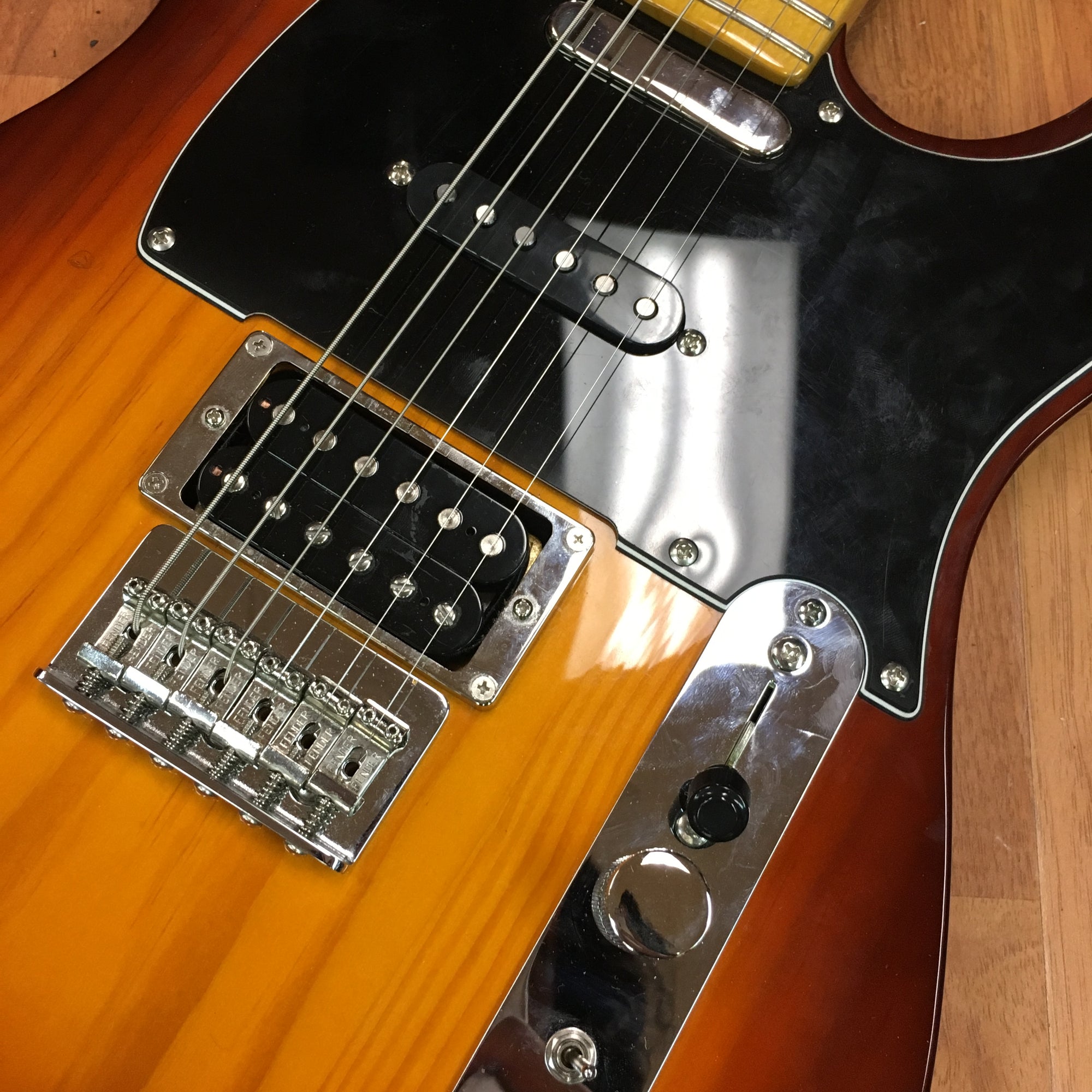 Fender Modern Player Telecaster