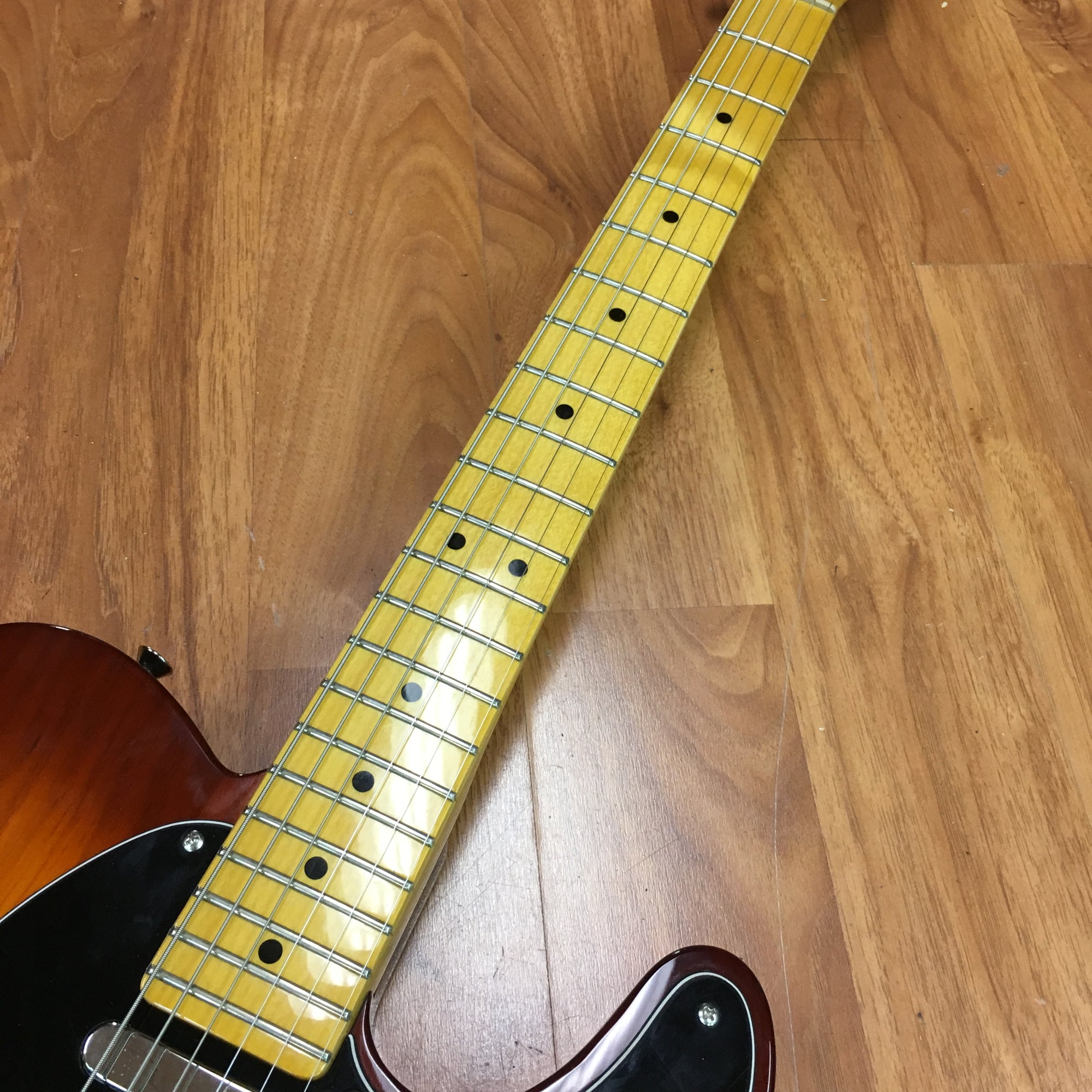 Fender Modern Player Telecaster