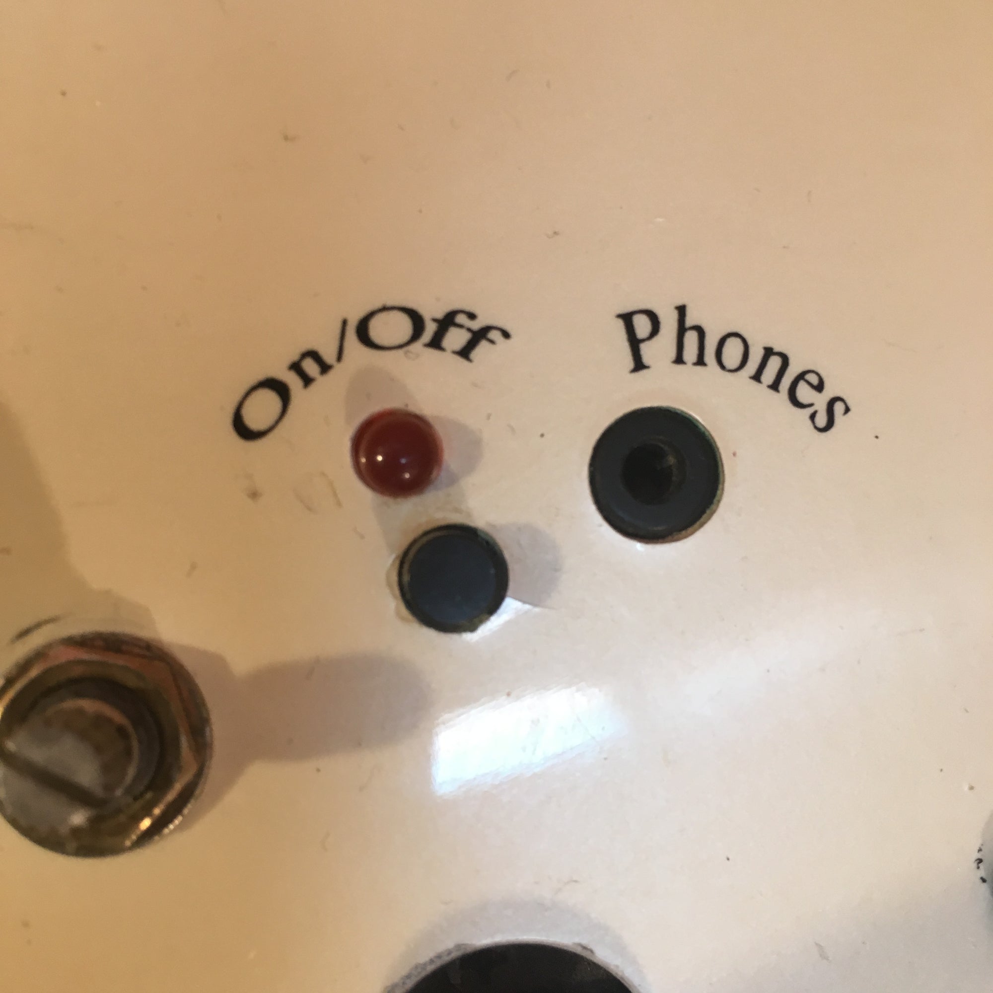 Guitar Body with Speaker