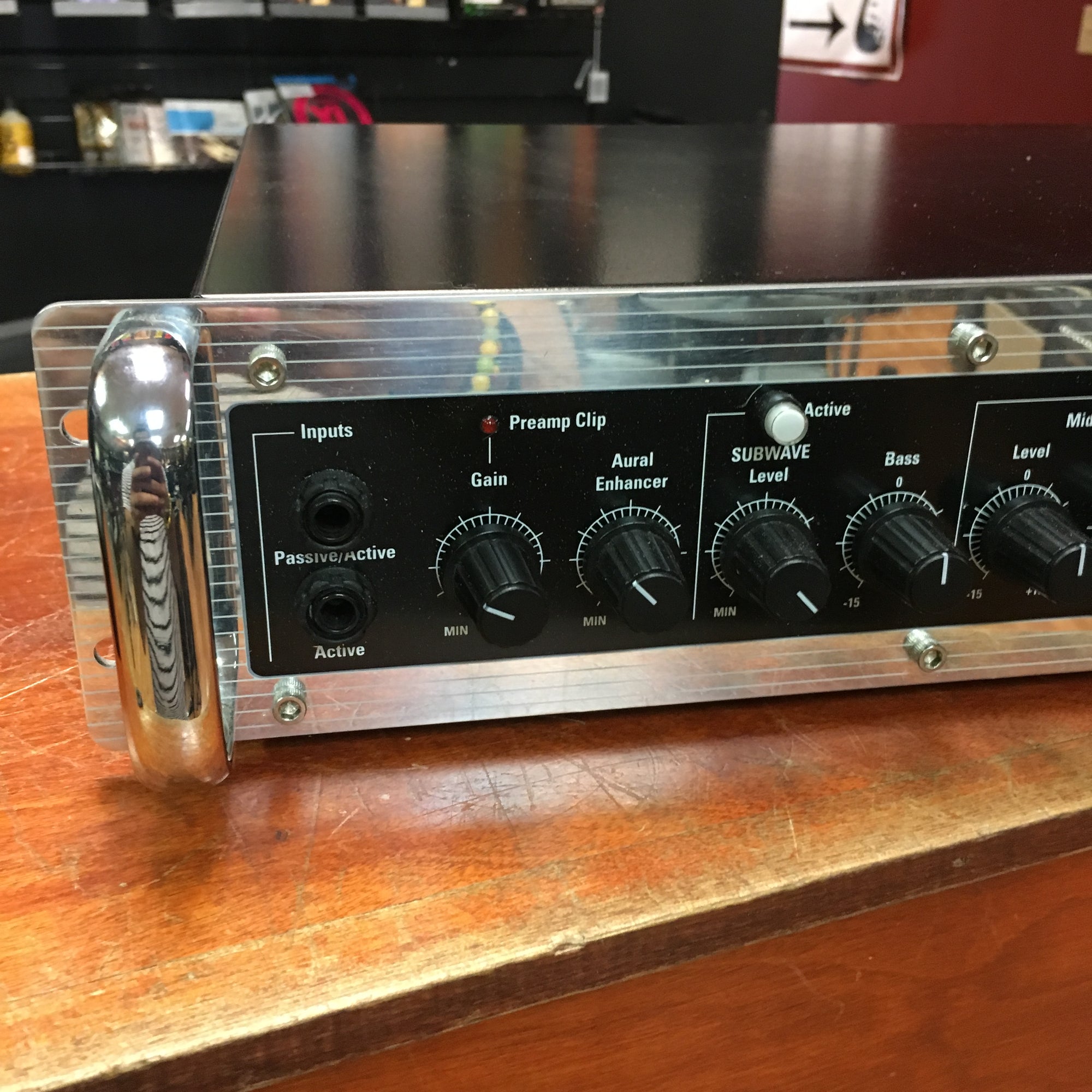 SWR 550X Bass Head w, Footswitch