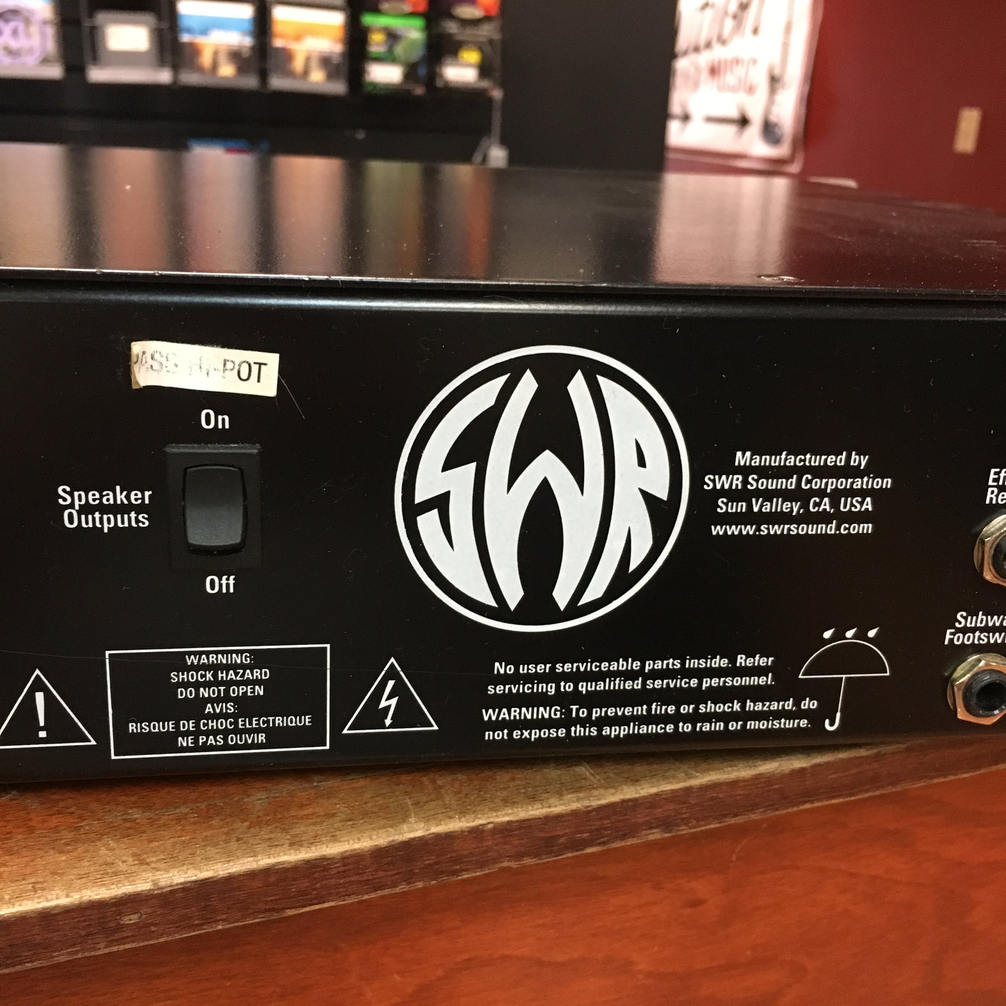 SWR 550X Bass Head w, Footswitch