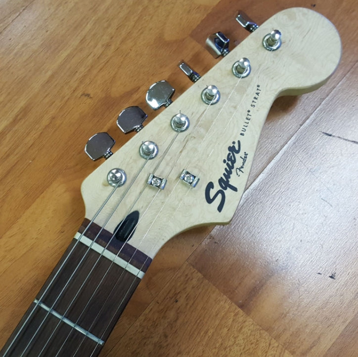Squier Bullet Strat