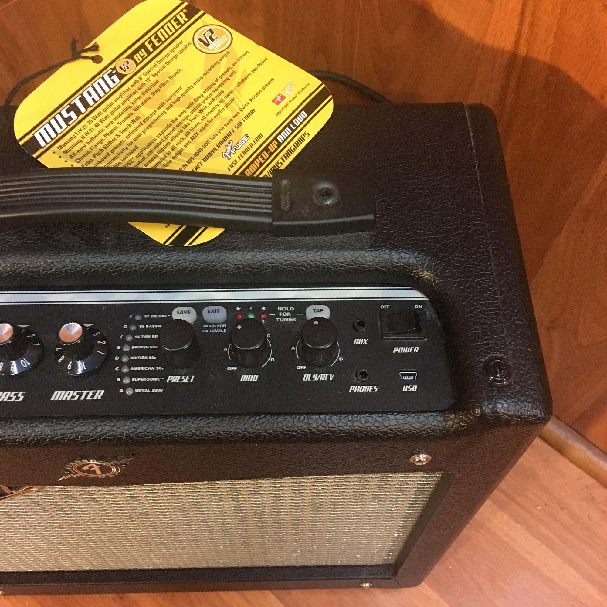 Fender Mustang I V.2 Practice Combo Amp