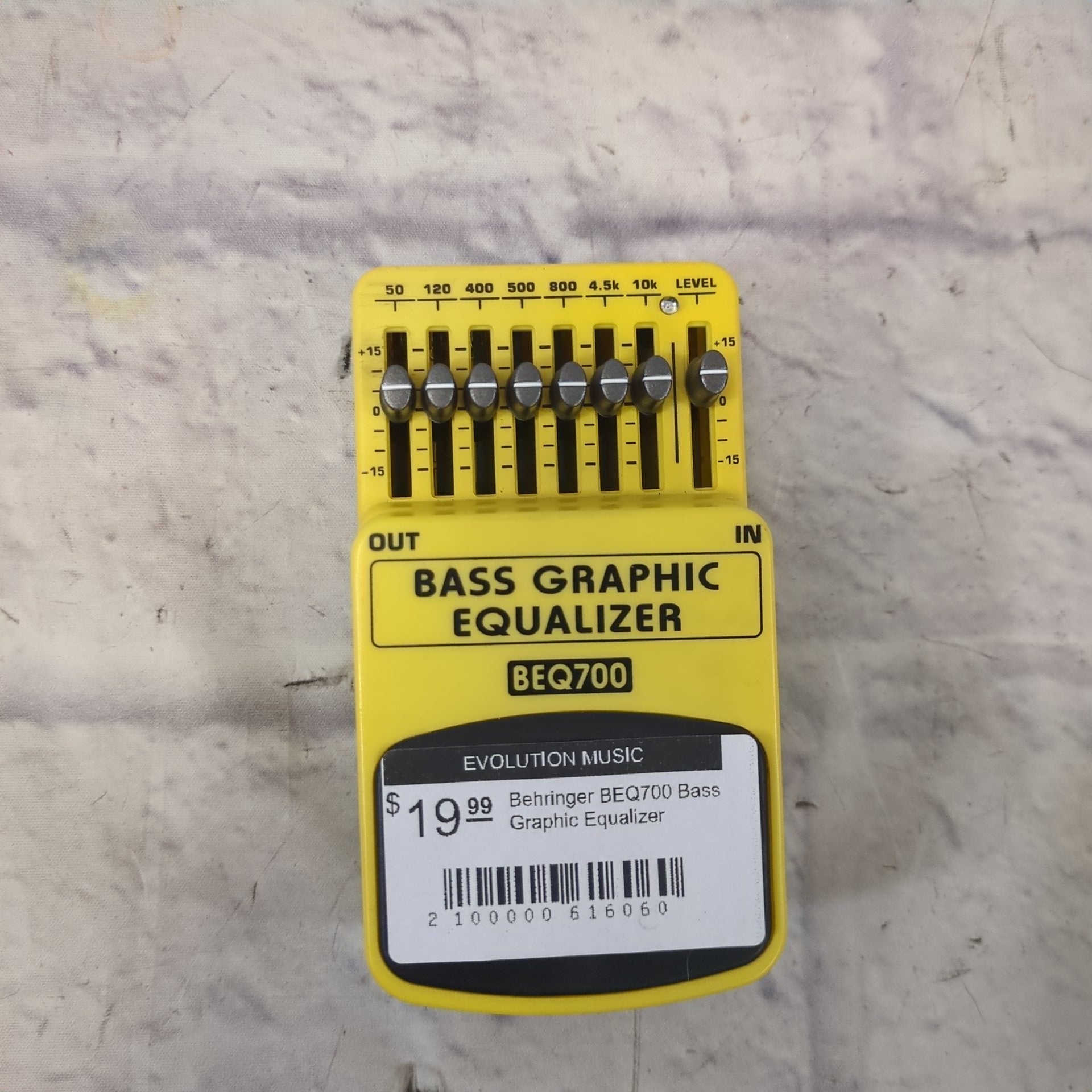 Behringer BEQ700 Bass Graphic Equalizer
