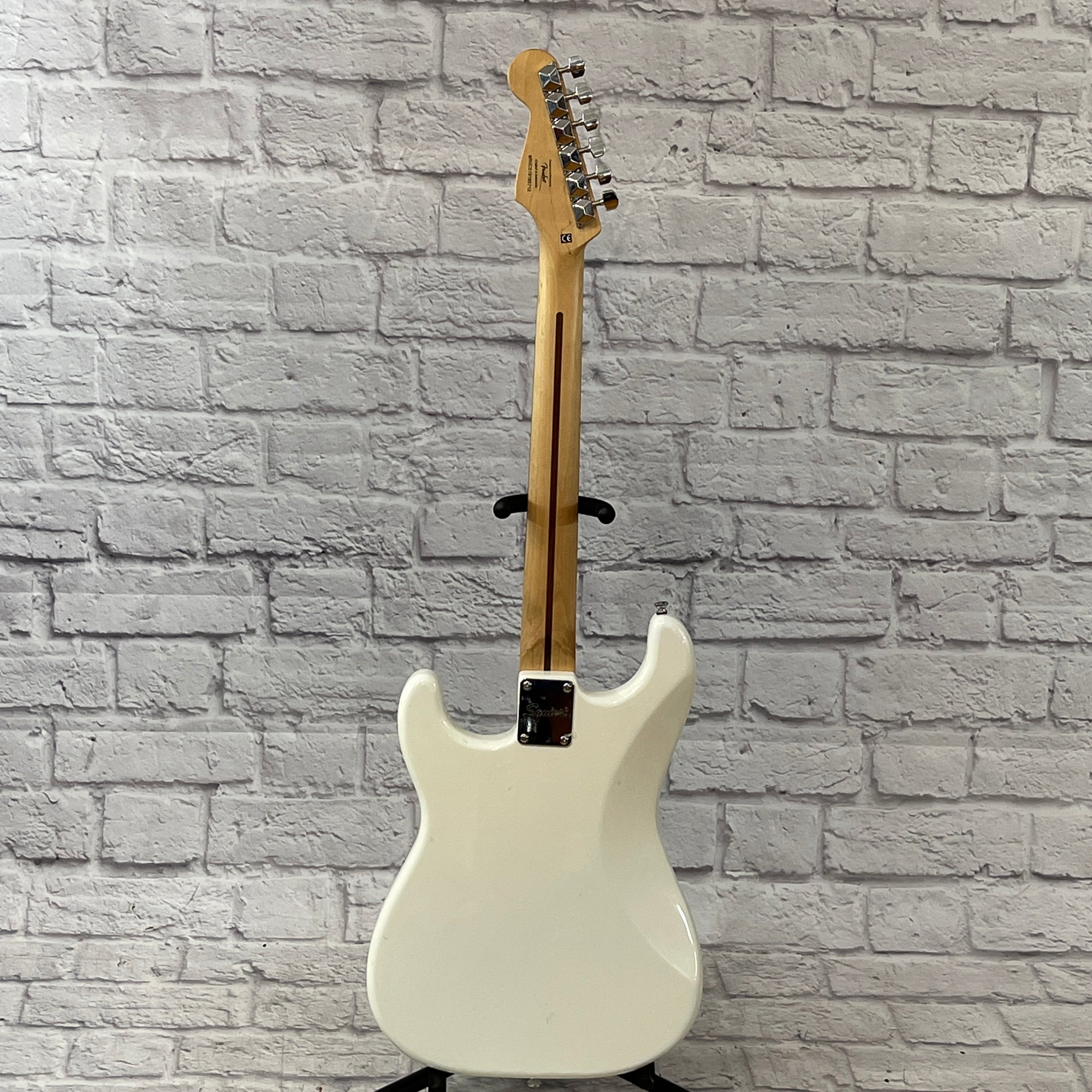Squier Bullet Strat HSS White Electric Guitar