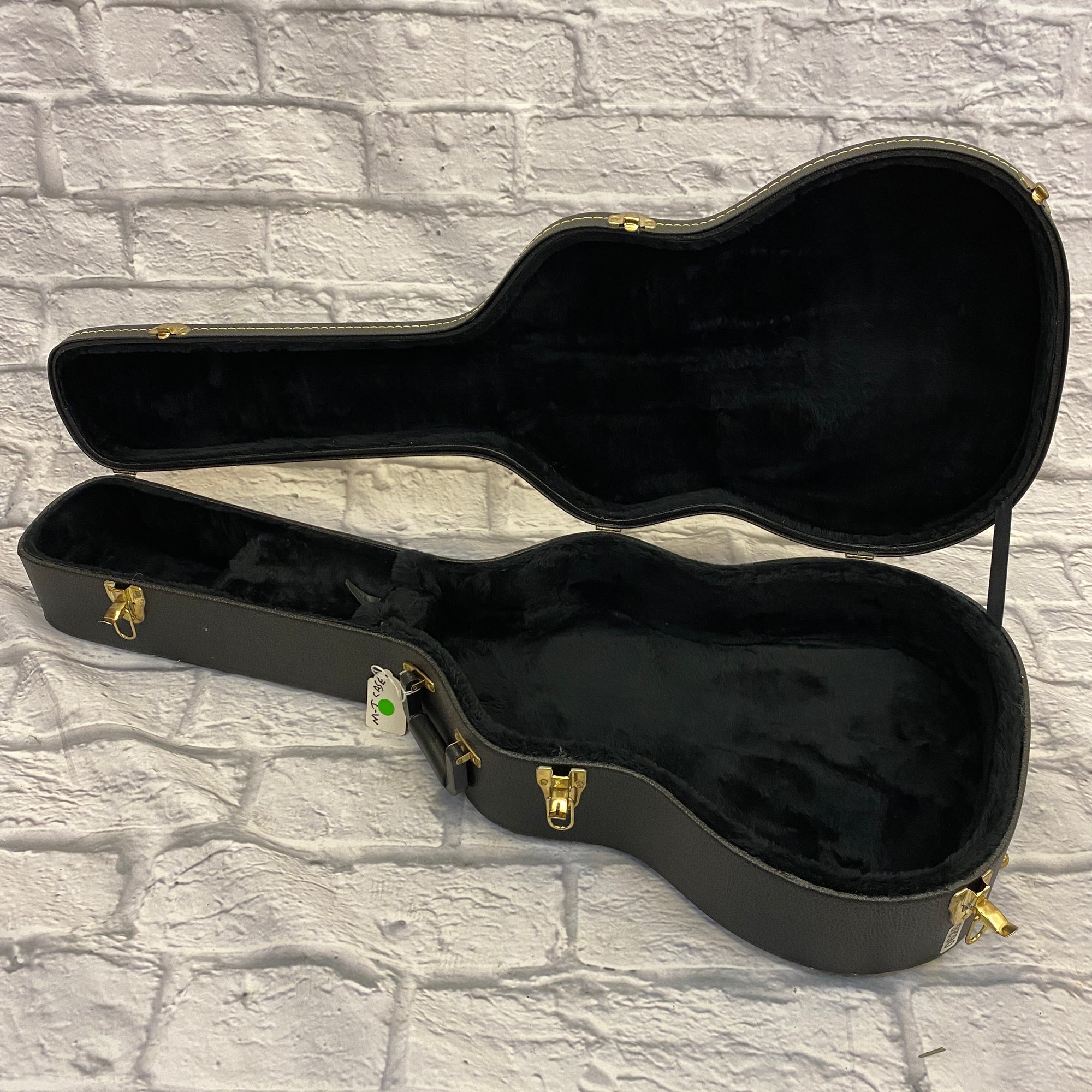 Unknown Concert Acoustic Hard Case