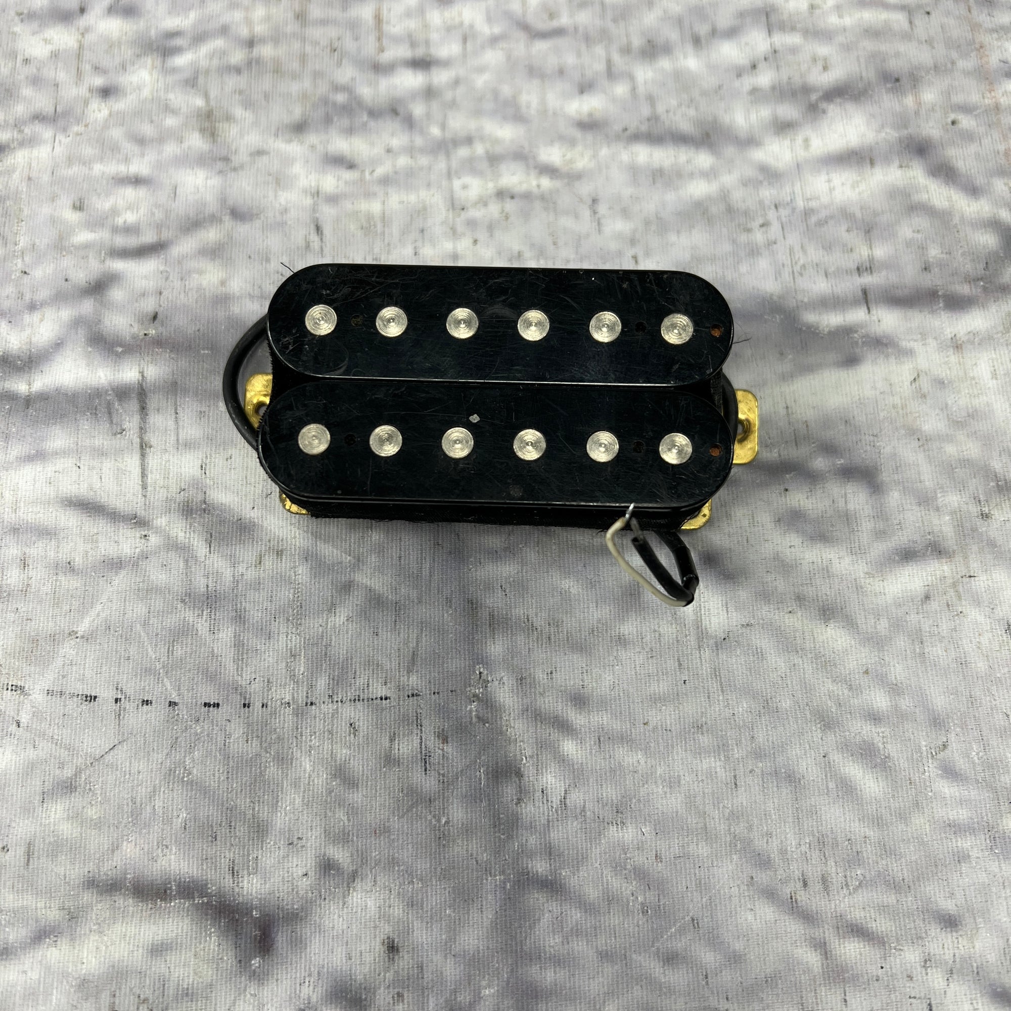 Unknown 15.6k Humbucker Pickup