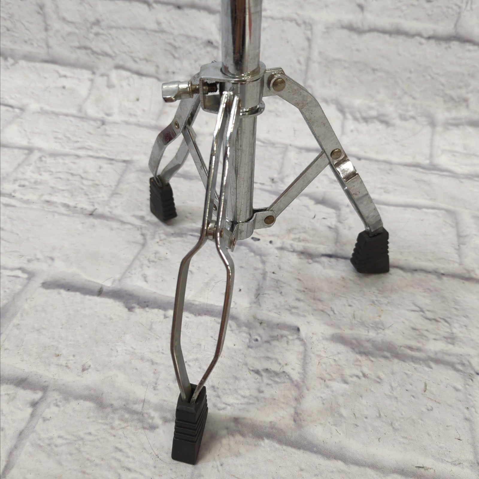 Unknown Snare Stand