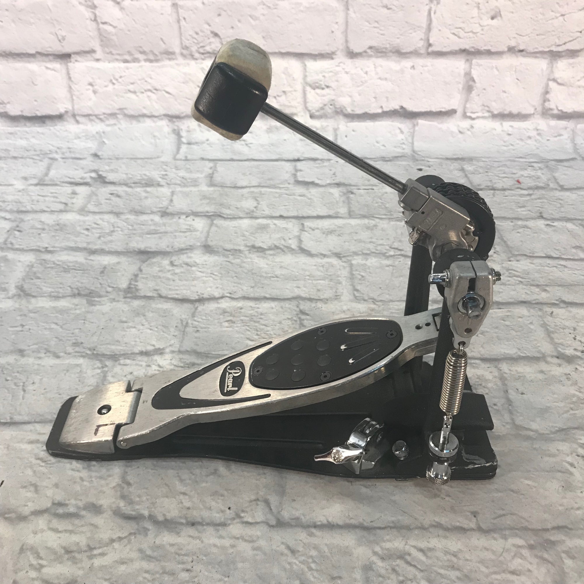 Pearl P2000C Eliminator Single Pedal Chain Drive