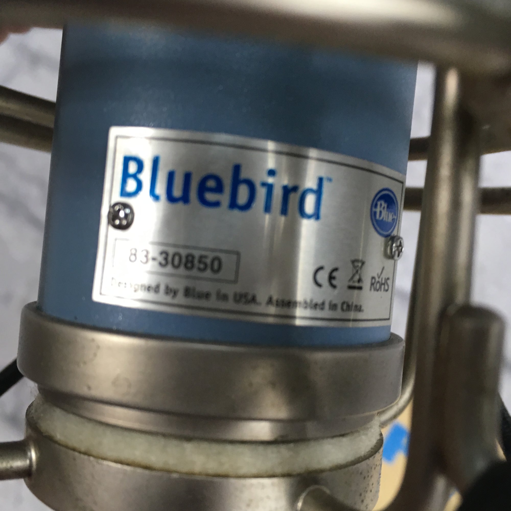 Blue Bluebird Condensor Microphone w/ shock mount pop filter