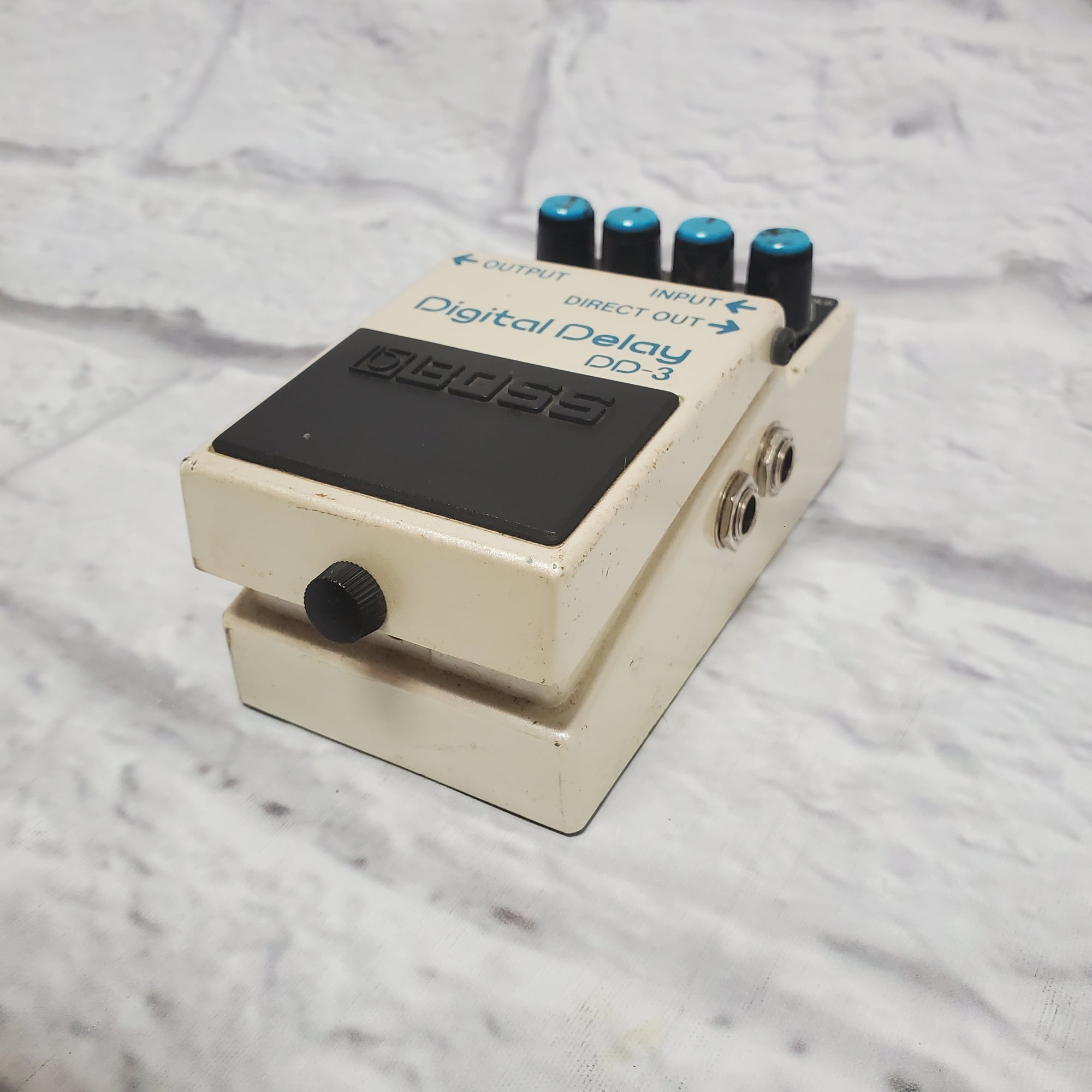 Boss DD-3 Delay Pedal