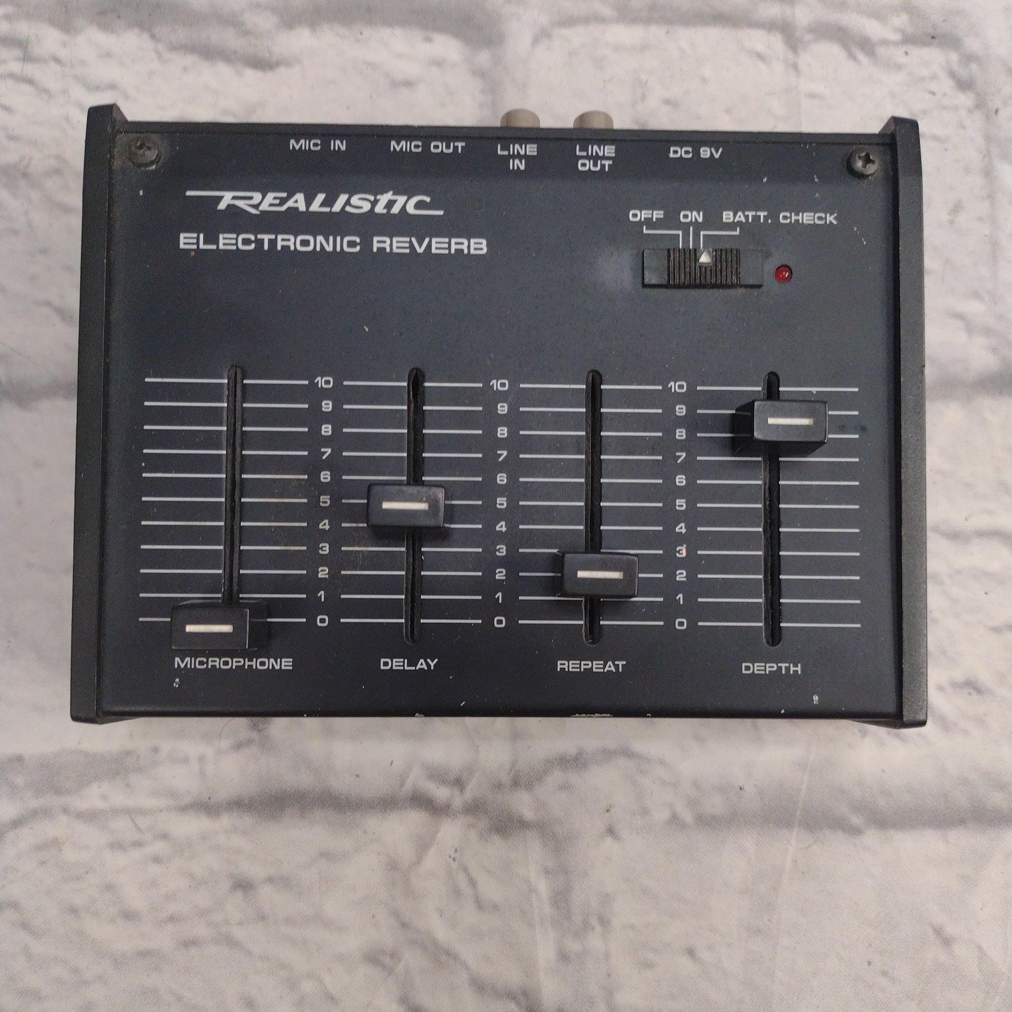 Realistic 32-1110B Reverb Unit