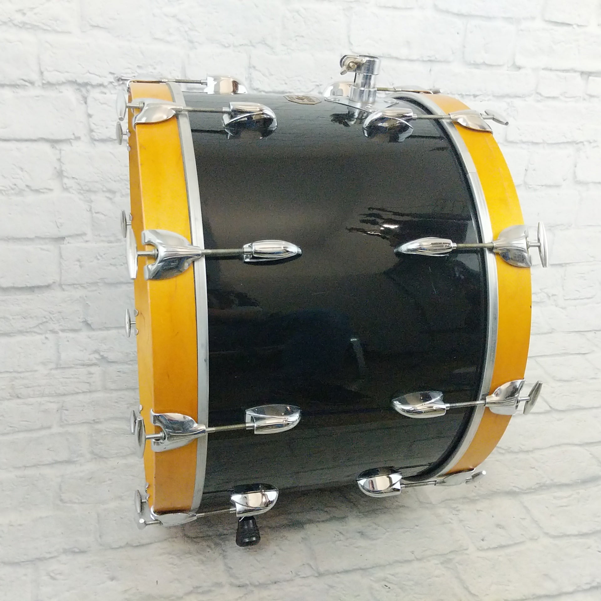 Gretch USA Custom 14 x 22 Bass Drum Black Nitron (Early 70's)