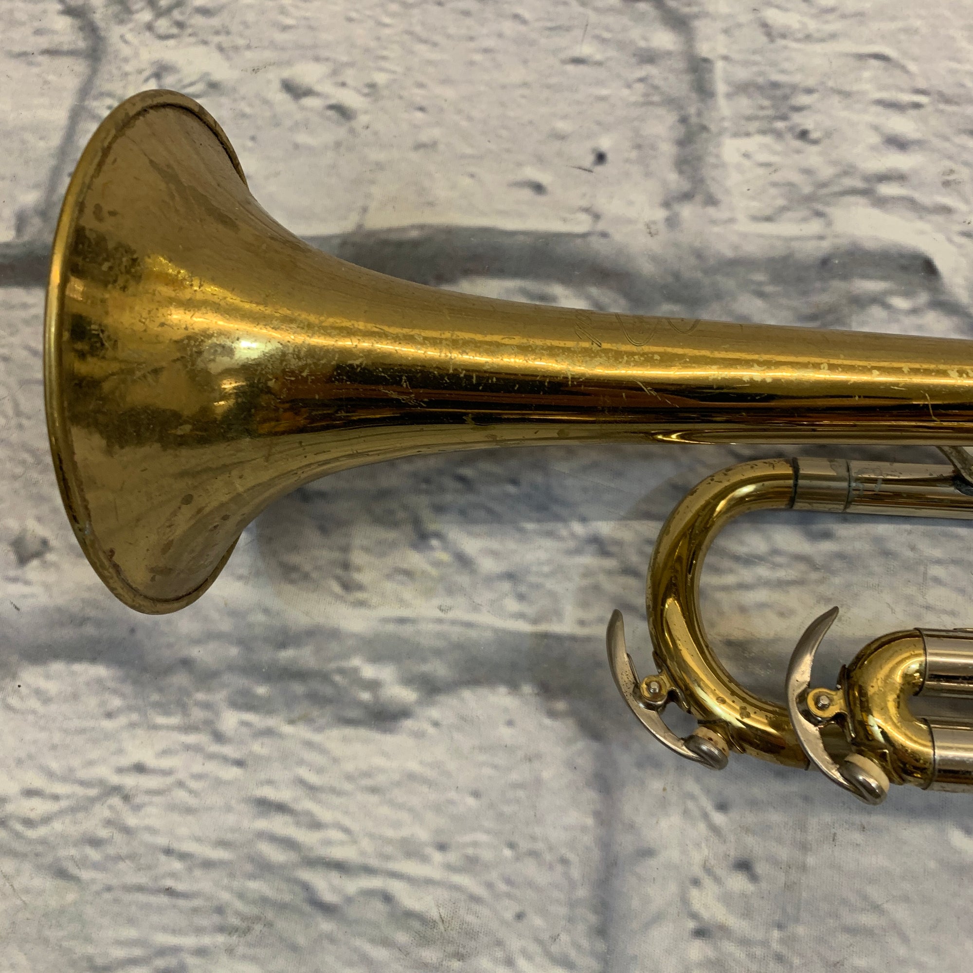 Buescher Aristocrat Trumpet - For Parts or Refurbishing - Evolution Music