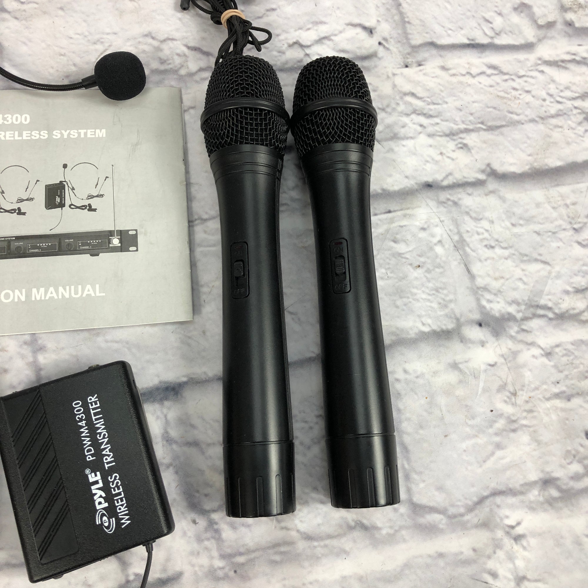Pyle PDWM 4300 Wireless Microphone System