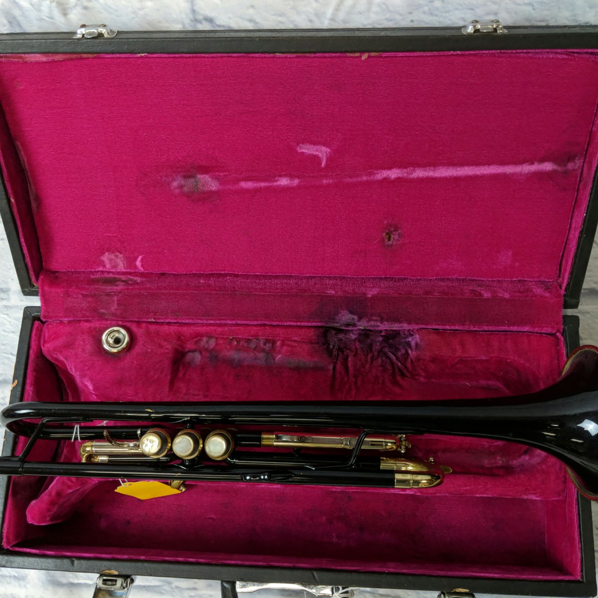 Bach TR-300 224597 Trumpet Outfit Black