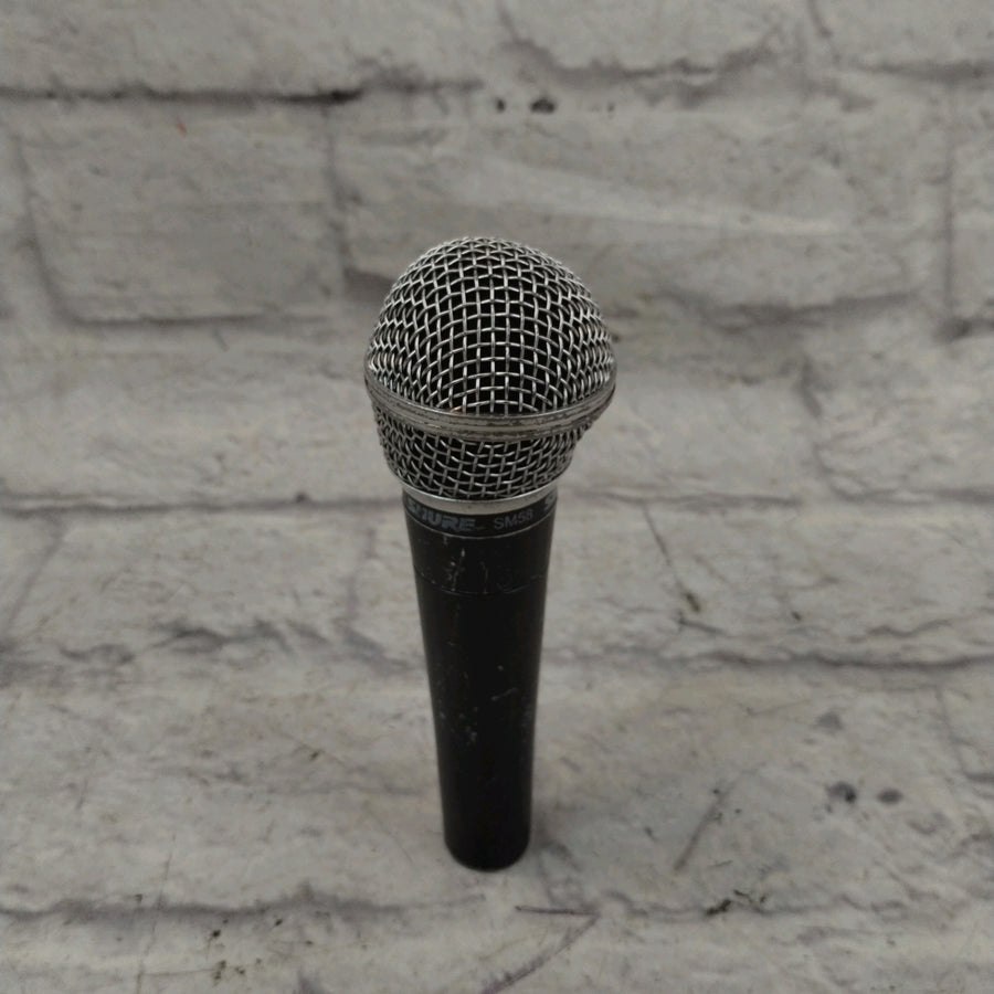 Shure SM58 Dynamic Microphone