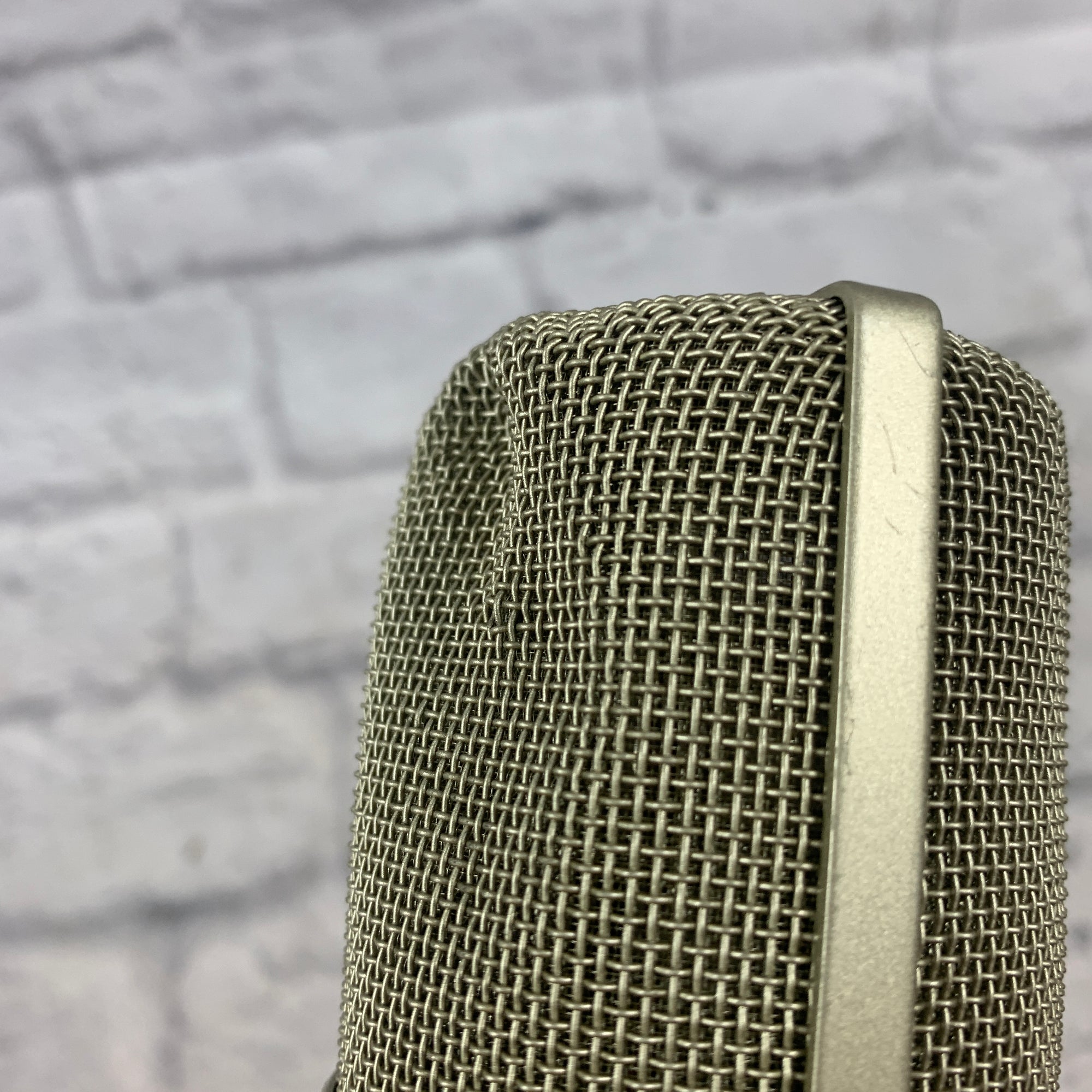 MXL 990 Large Diaphragm Condenser Microphone