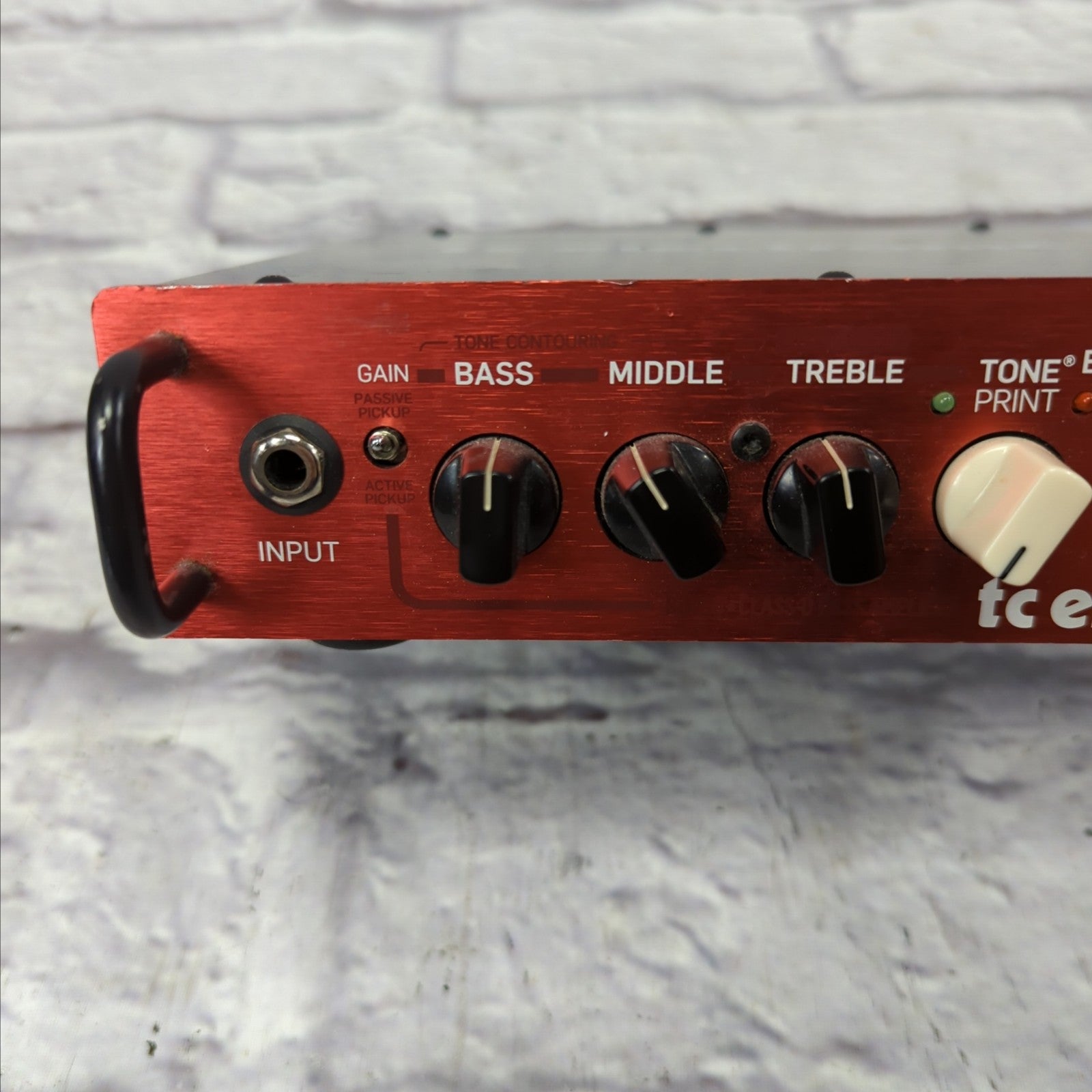 TC Electronic BH250 250 Watt Compact Bass Head