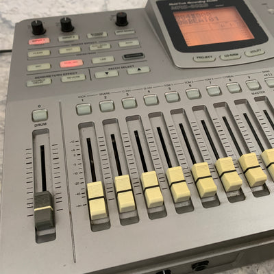 Zoom MRS-802B MultiTrak Digital Studio Recorder