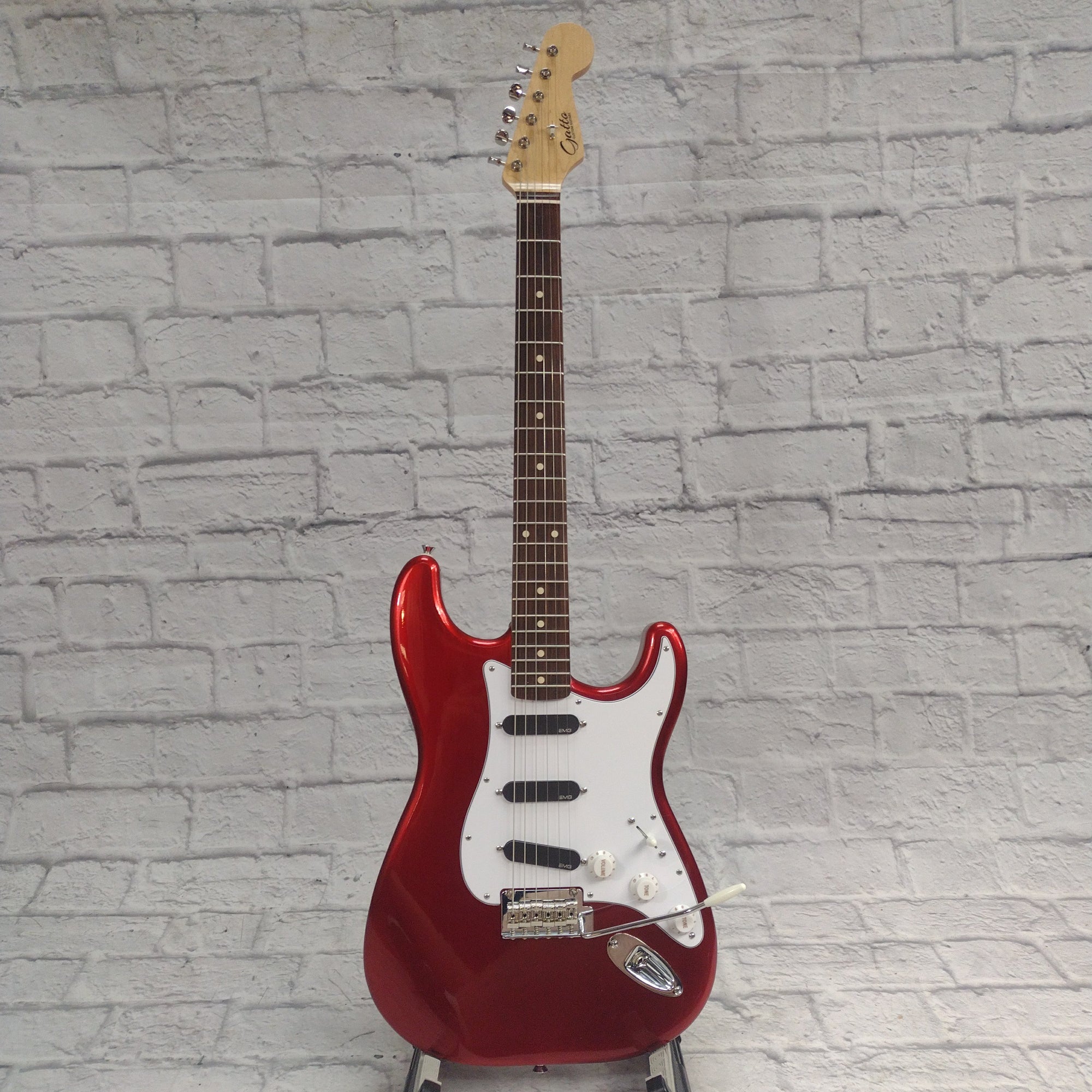 Gatto Strat Style Candy Red EMG Electric Guitar