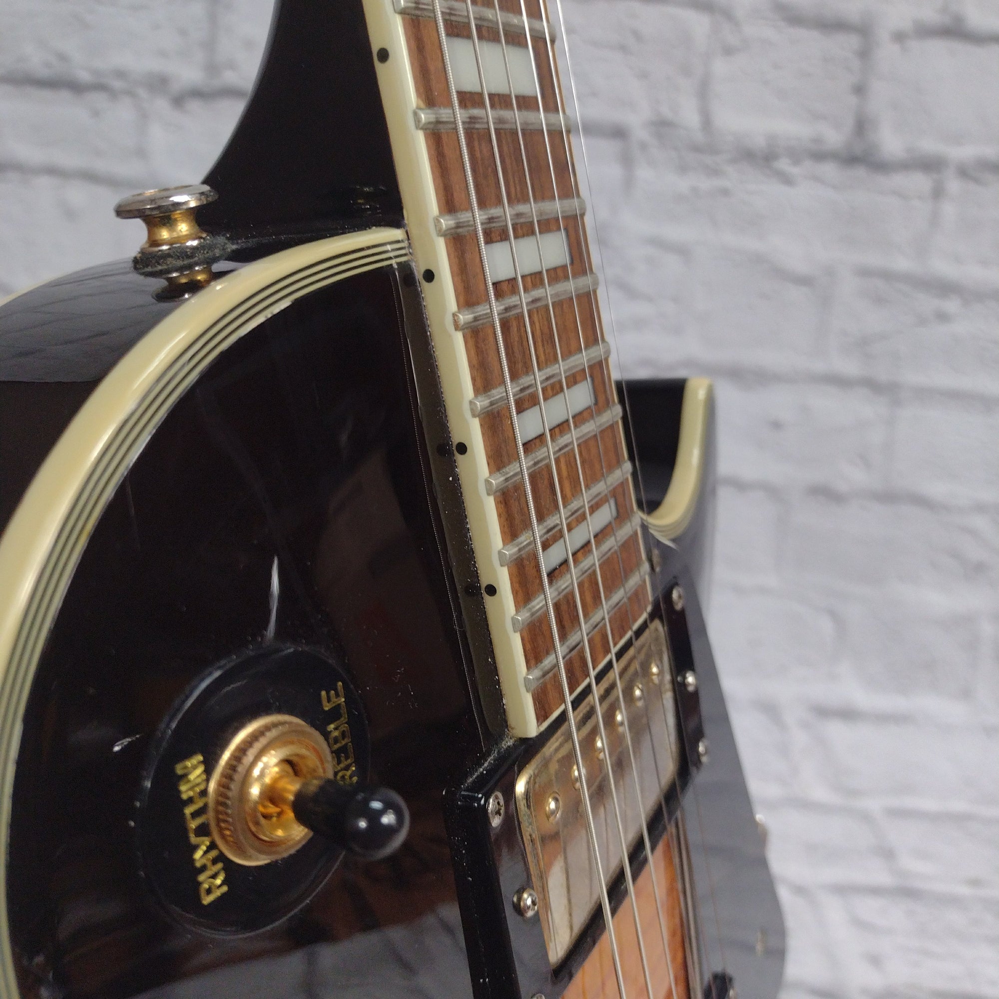 Epiphone Les Paul Custom w/ HSC Electric Guitar