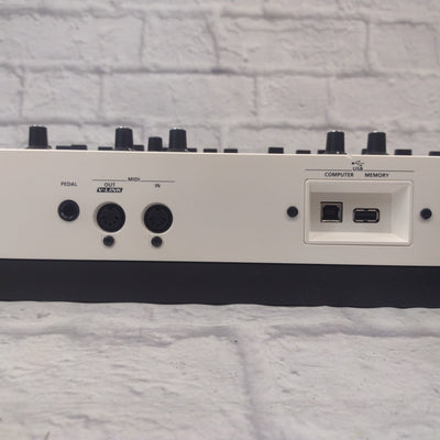 Roland SH-01 Gaia 37-Key Digital Synthesizer