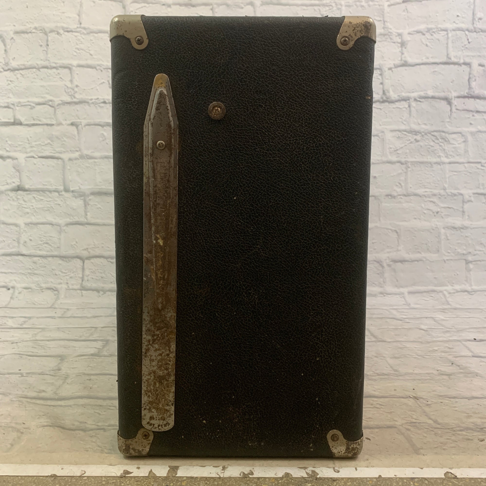 Unloaded Fender Closed-Back (Bandmaster?) 2x12 Cabinet AS IS