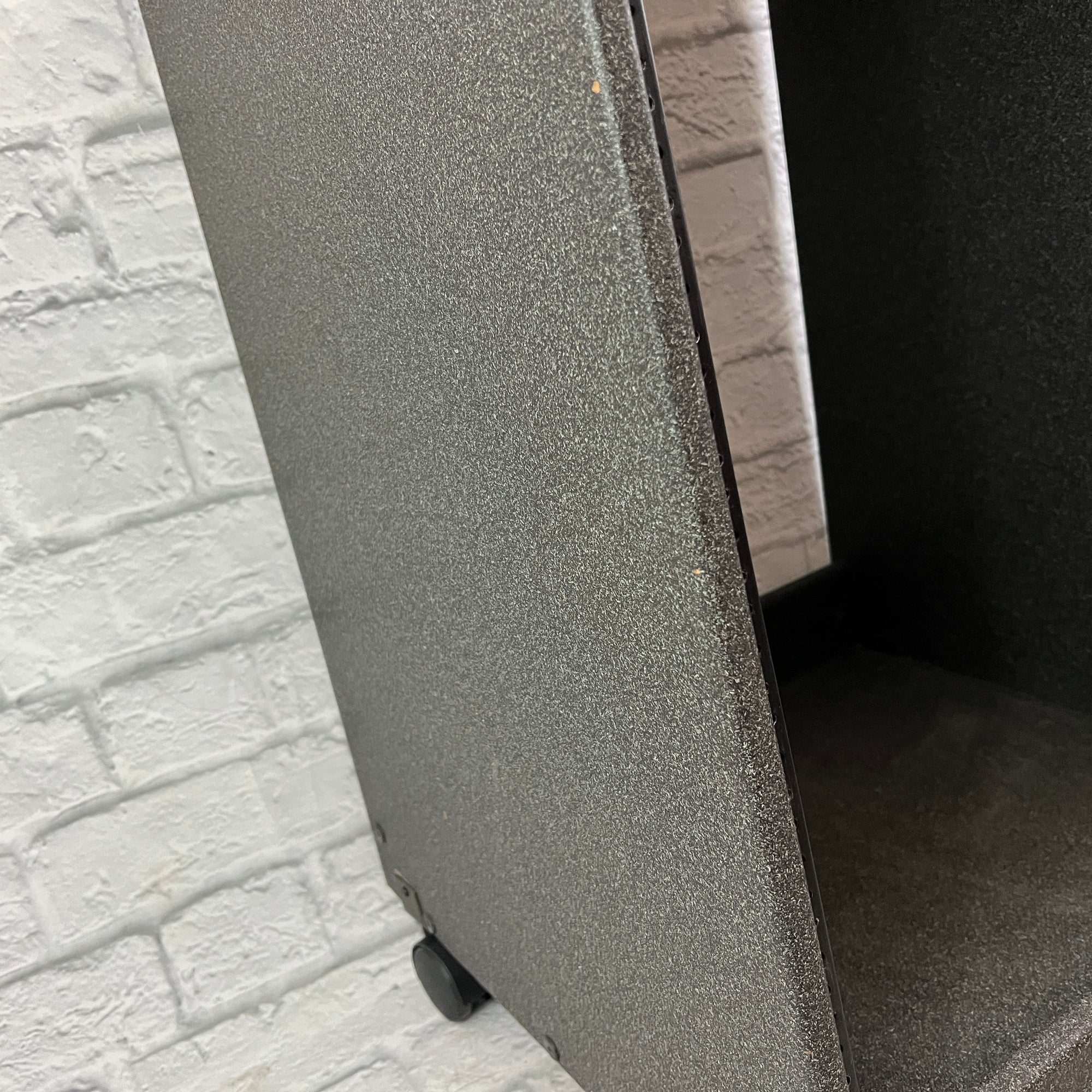 KK Audio 16 Unit Rack Case