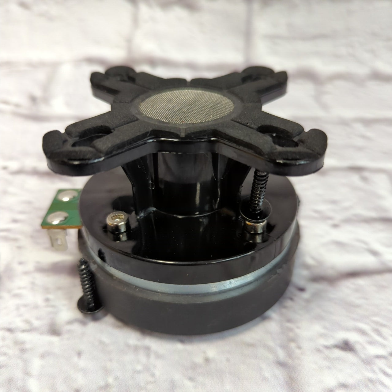 Mackie 044.01 HF Compression Horn