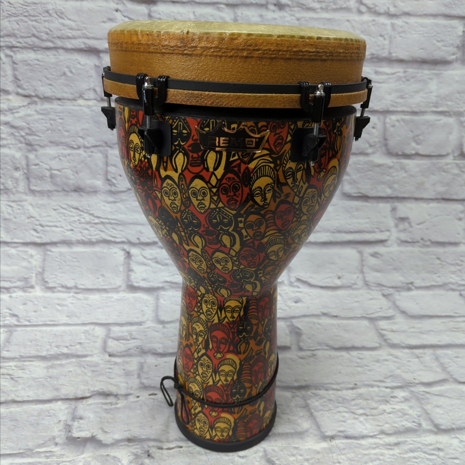 Remo Leon Mobley Signature Series Djembe w/ Kaces Gig Bag Case
